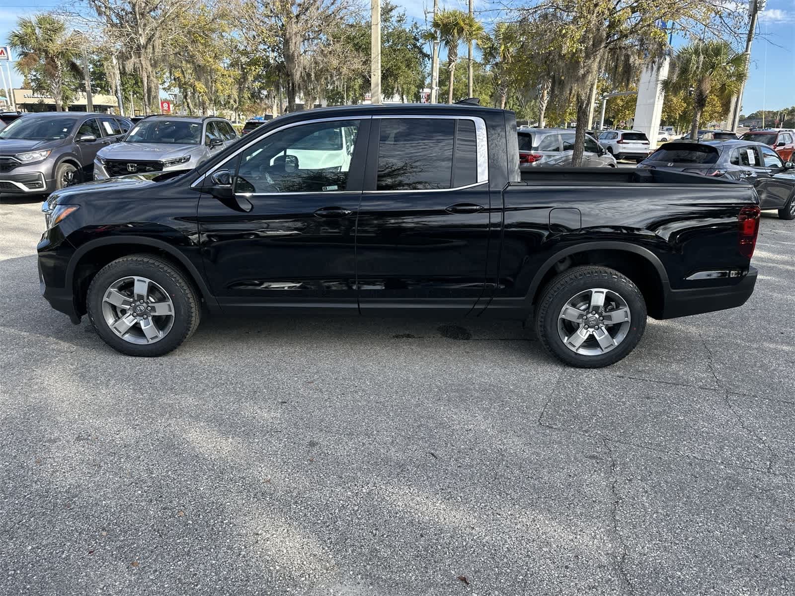 Thumbnail: 2026 Honda Ridgeline - 3