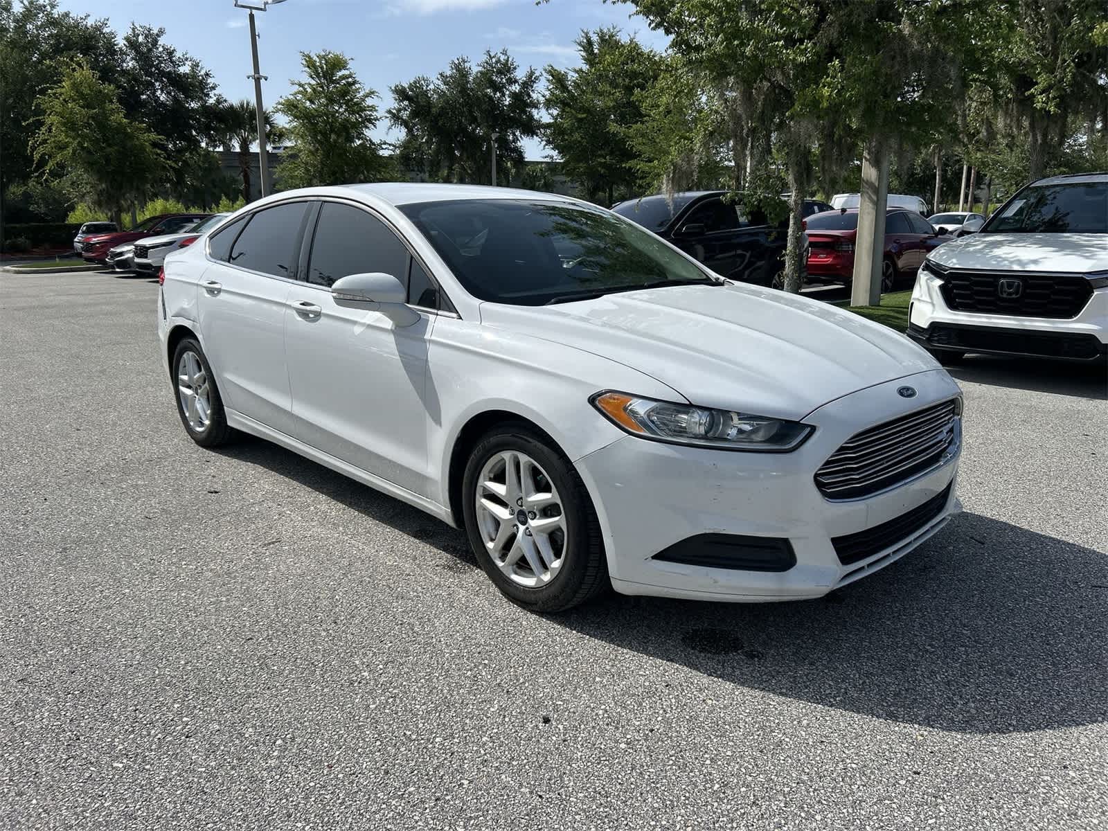 Thumbnail: 2015 Ford Fusion - 8