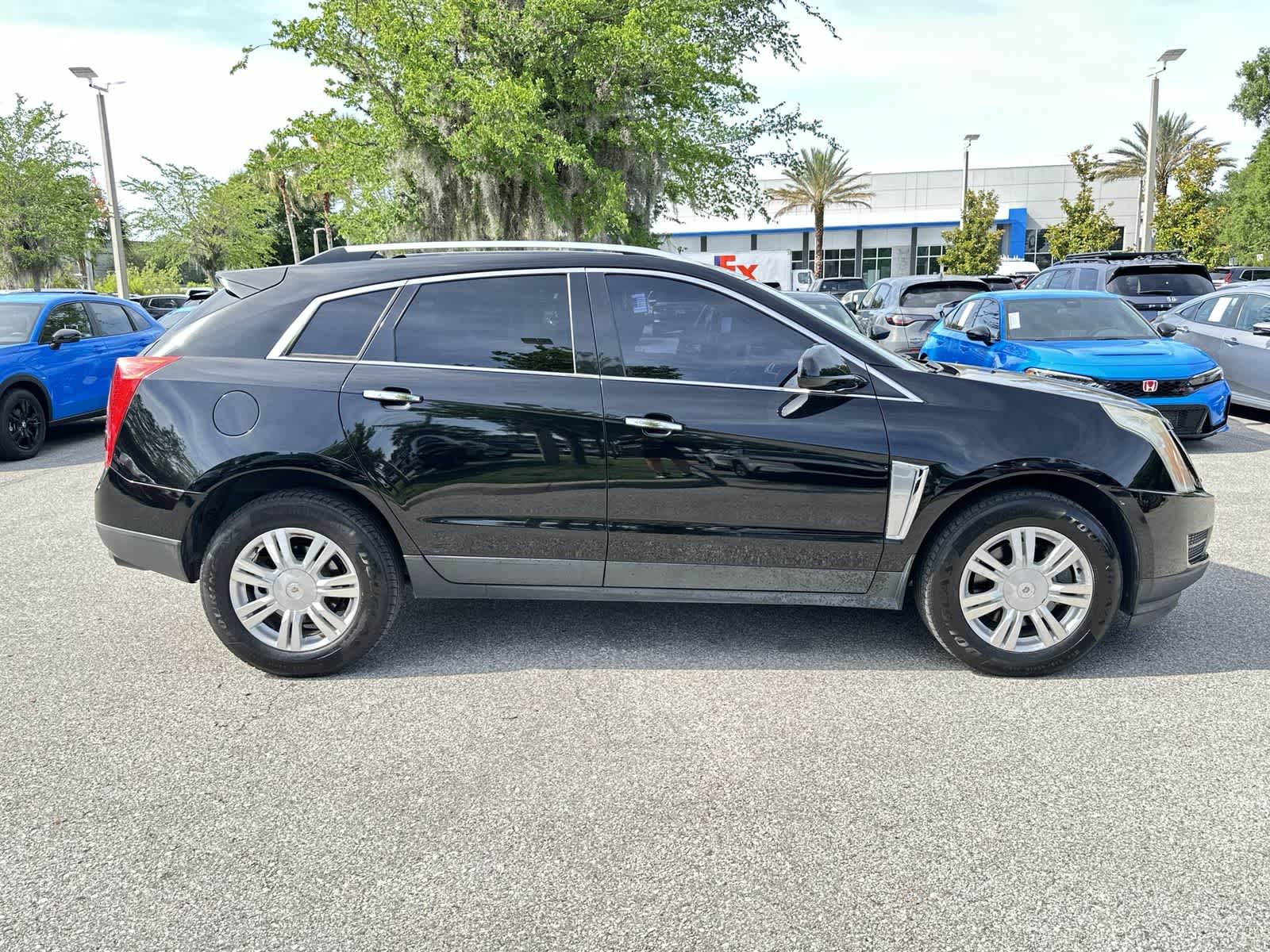 Thumbnail: 2016 Cadillac SRX - 7