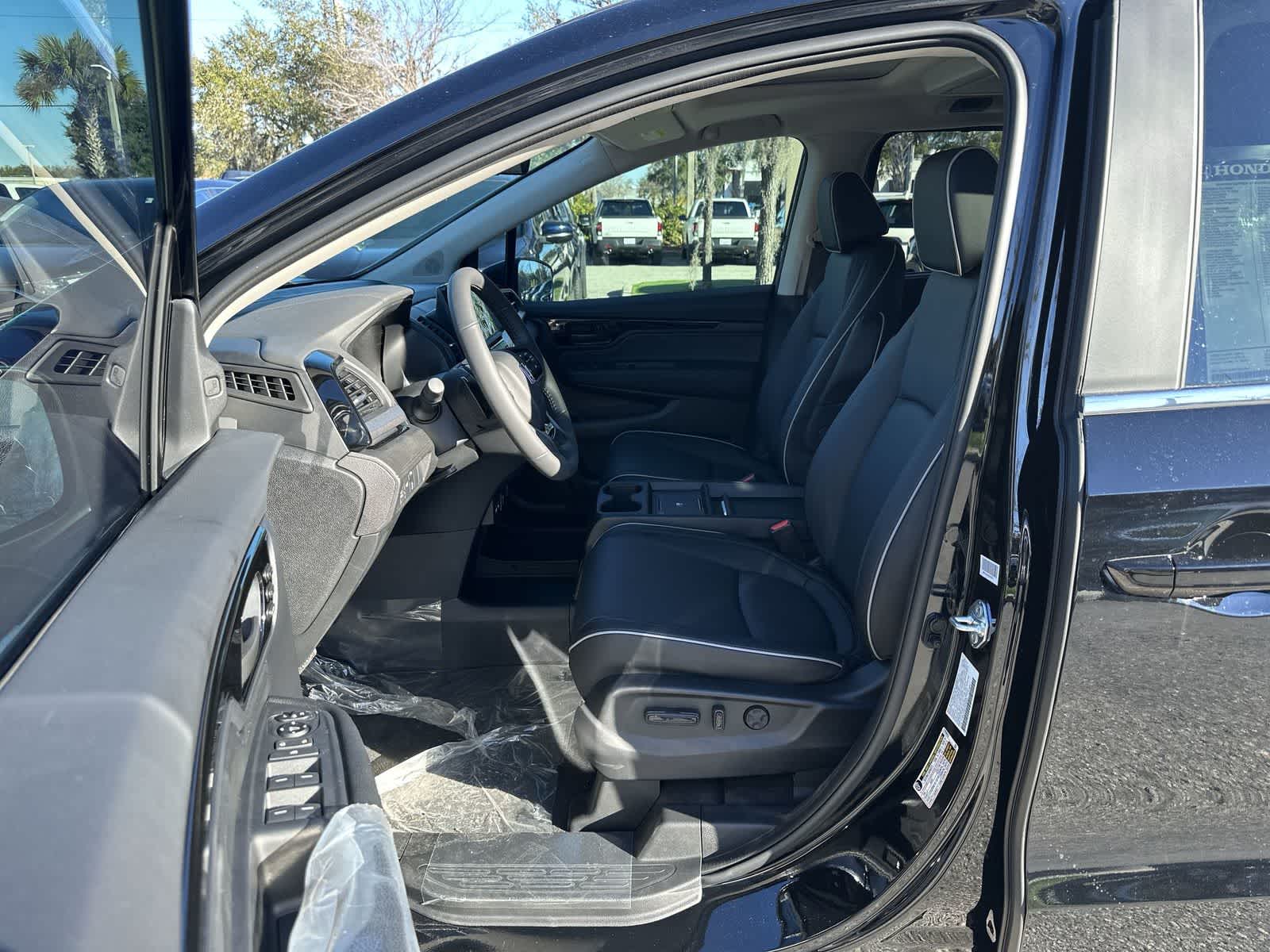 Thumbnail: 2026 Honda Odyssey - 2