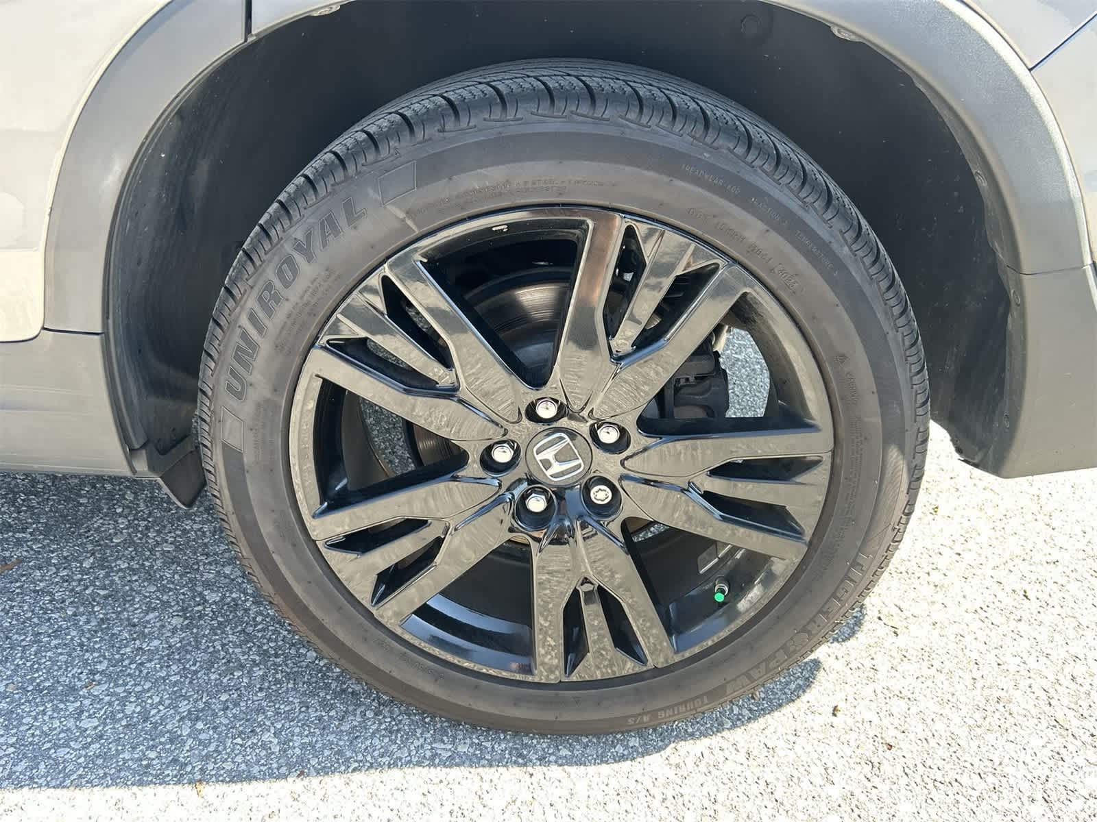 Thumbnail: 2019 Honda Passport - 12