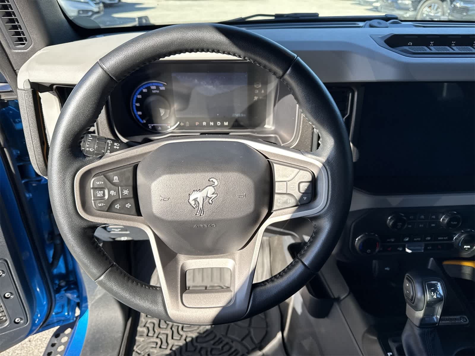 Thumbnail: 2023 Ford Bronco - 18