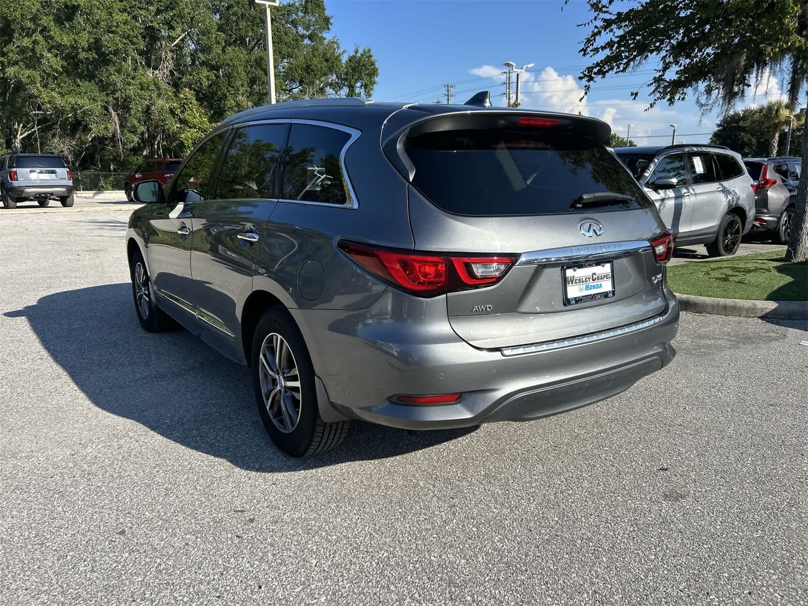 Thumbnail: 2019 INFINITI QX60 - 4