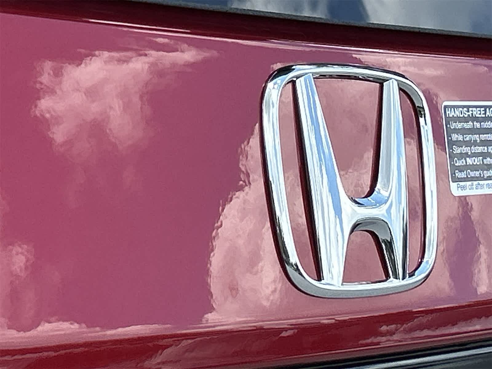 Thumbnail: 2025 Honda Pilot - 10