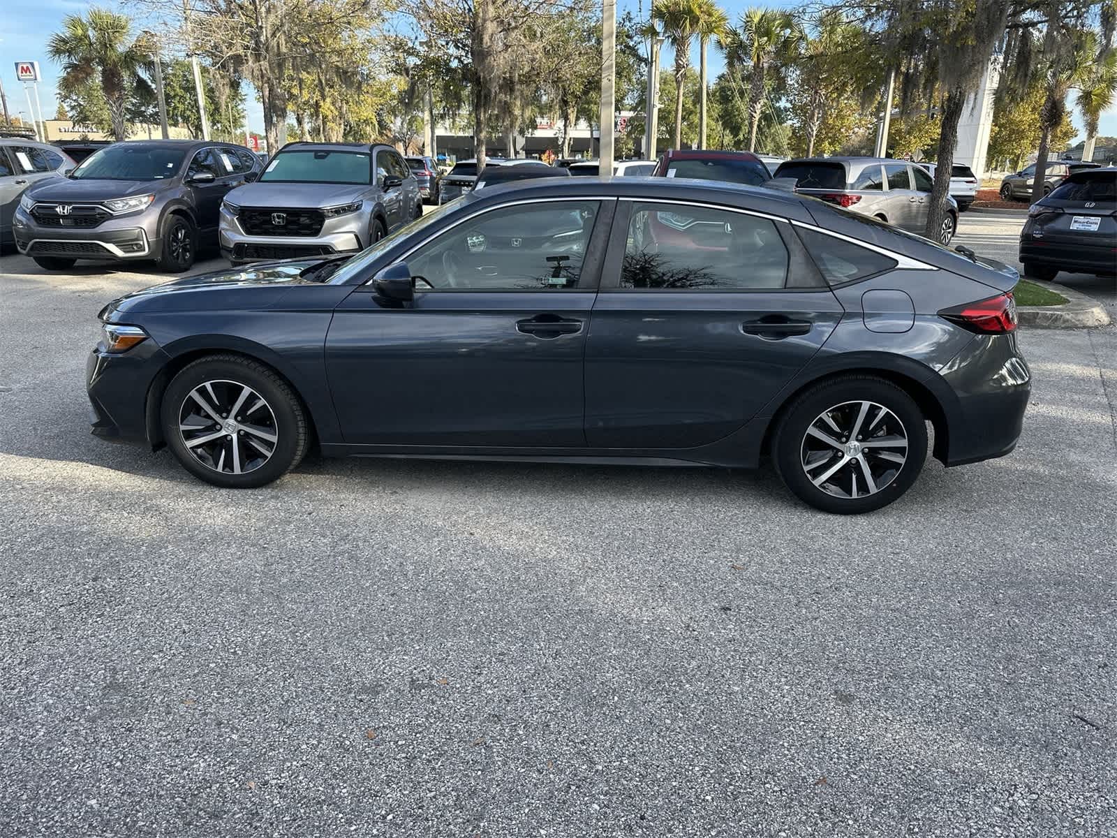 Thumbnail: 2022 Honda Civic - 3