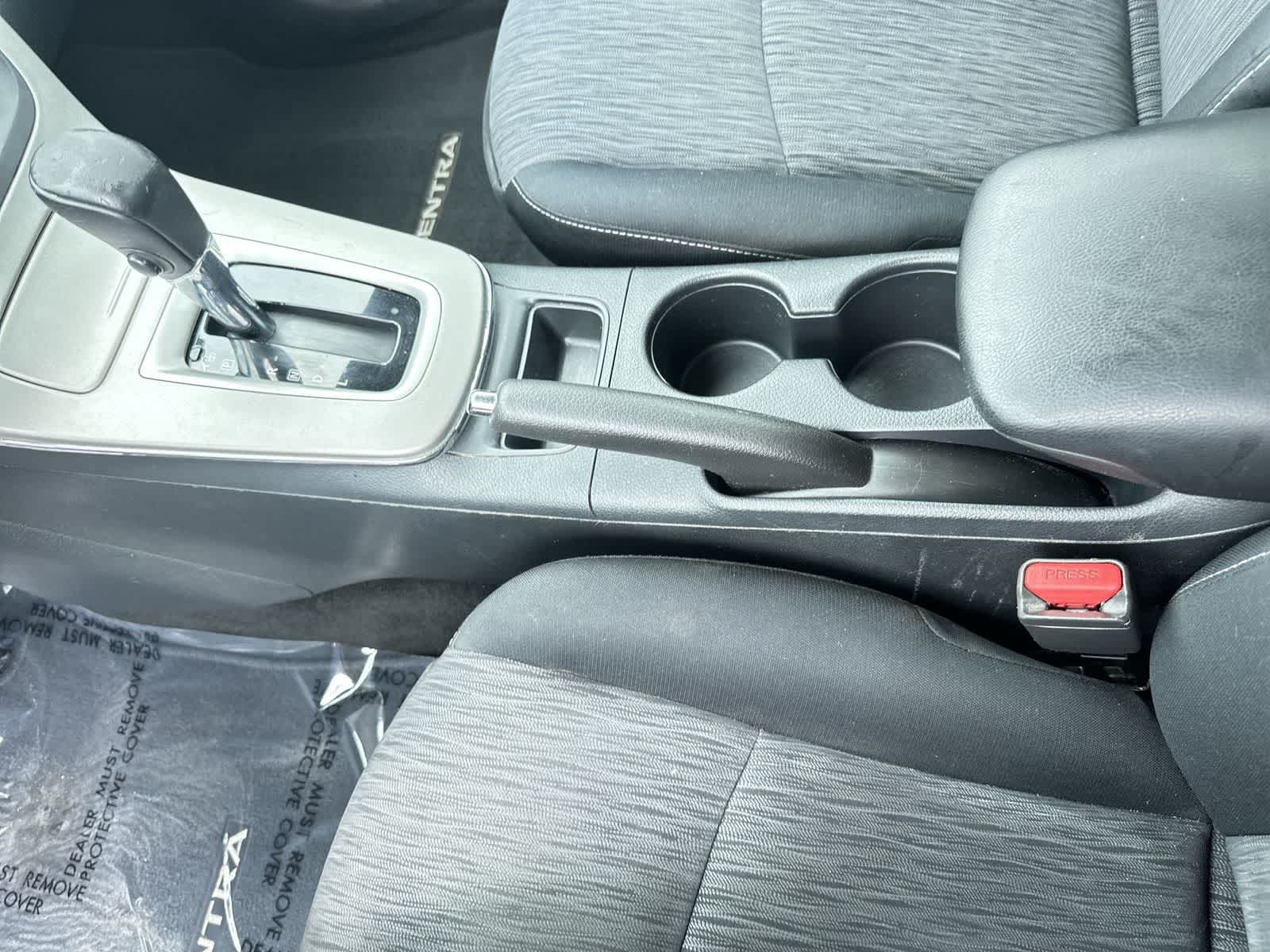 Thumbnail: 2015 Nissan Sentra - 19