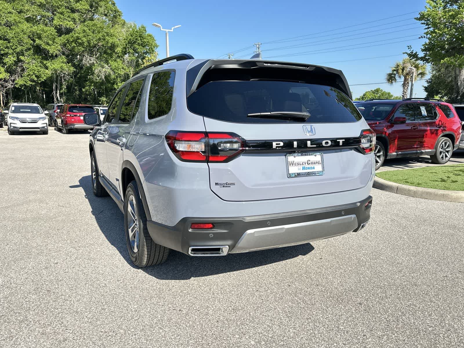 Thumbnail: 2026 Honda Pilot - 4