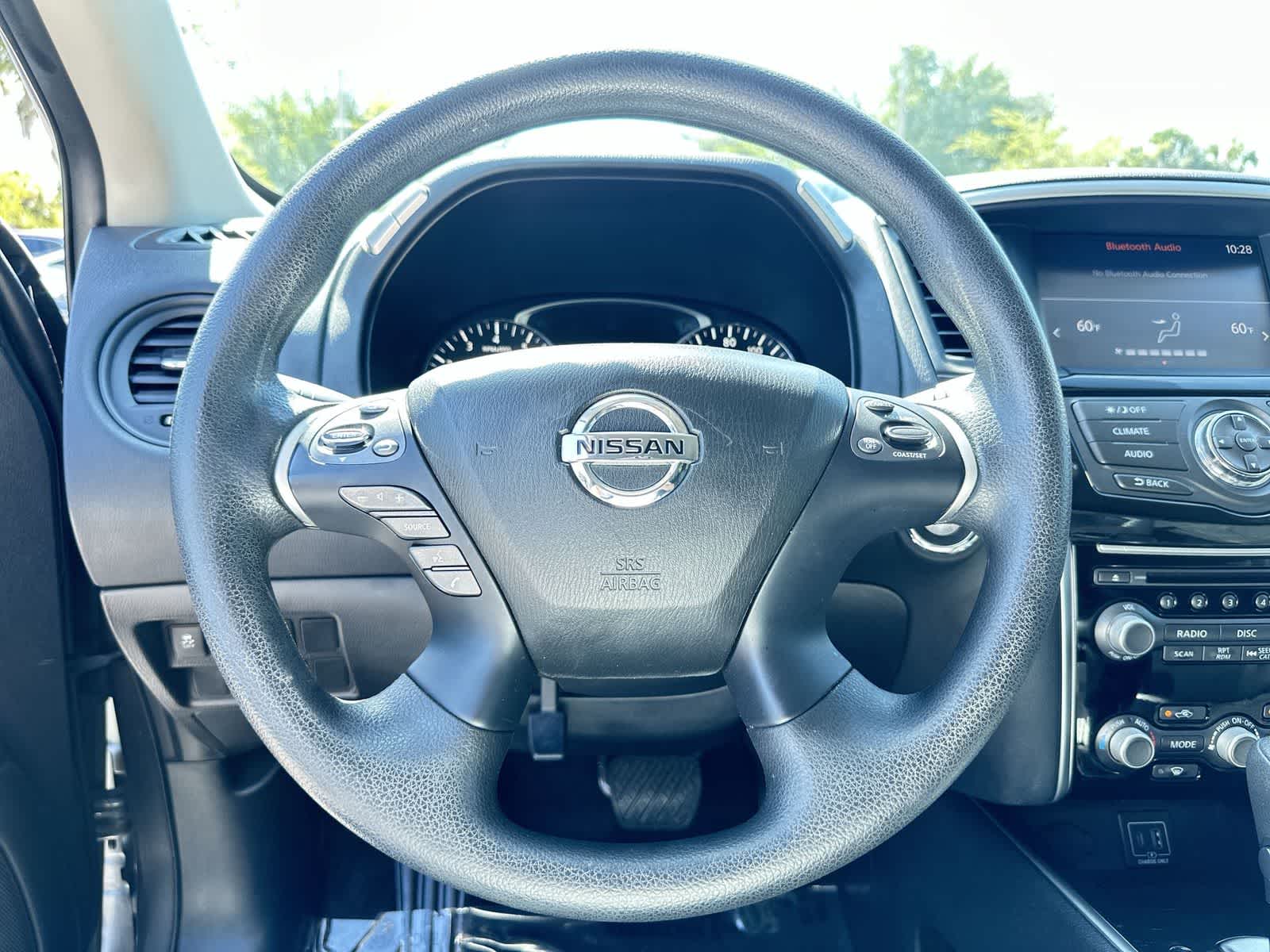 Thumbnail: 2020 Nissan Pathfinder - 19