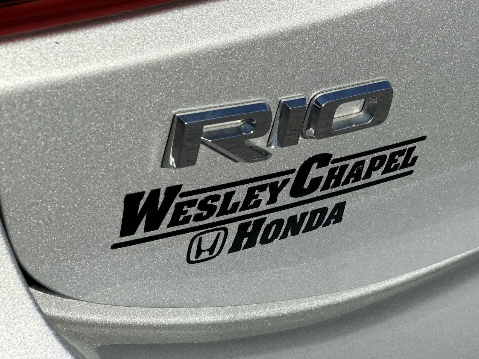 Thumbnail: 2021 Kia Rio - 9