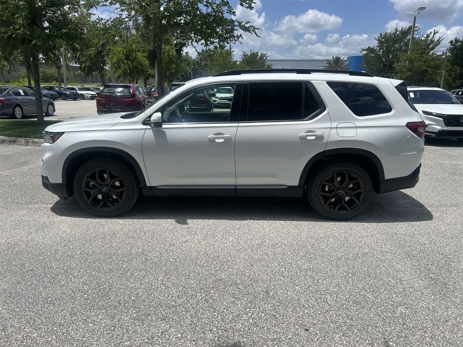 Thumbnail: 2025 Honda Pilot - 3