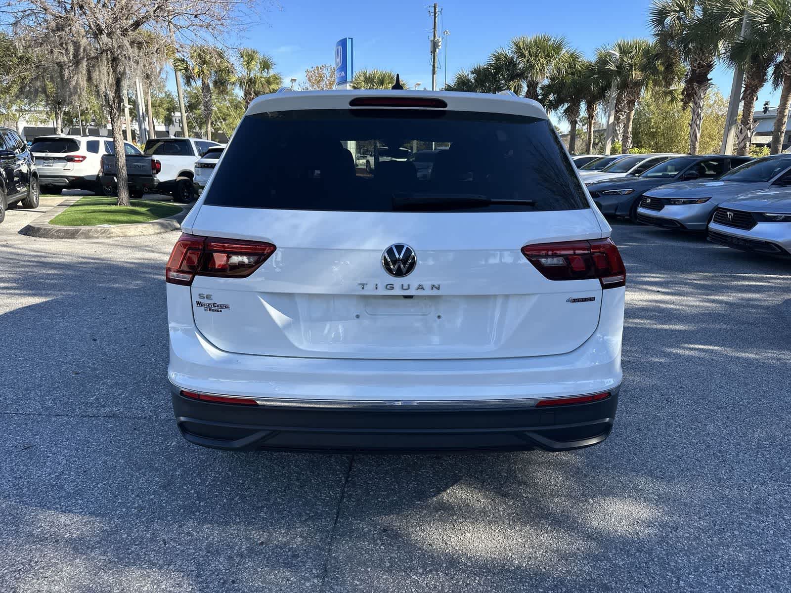 Thumbnail: 2024 Volkswagen Tiguan - 5