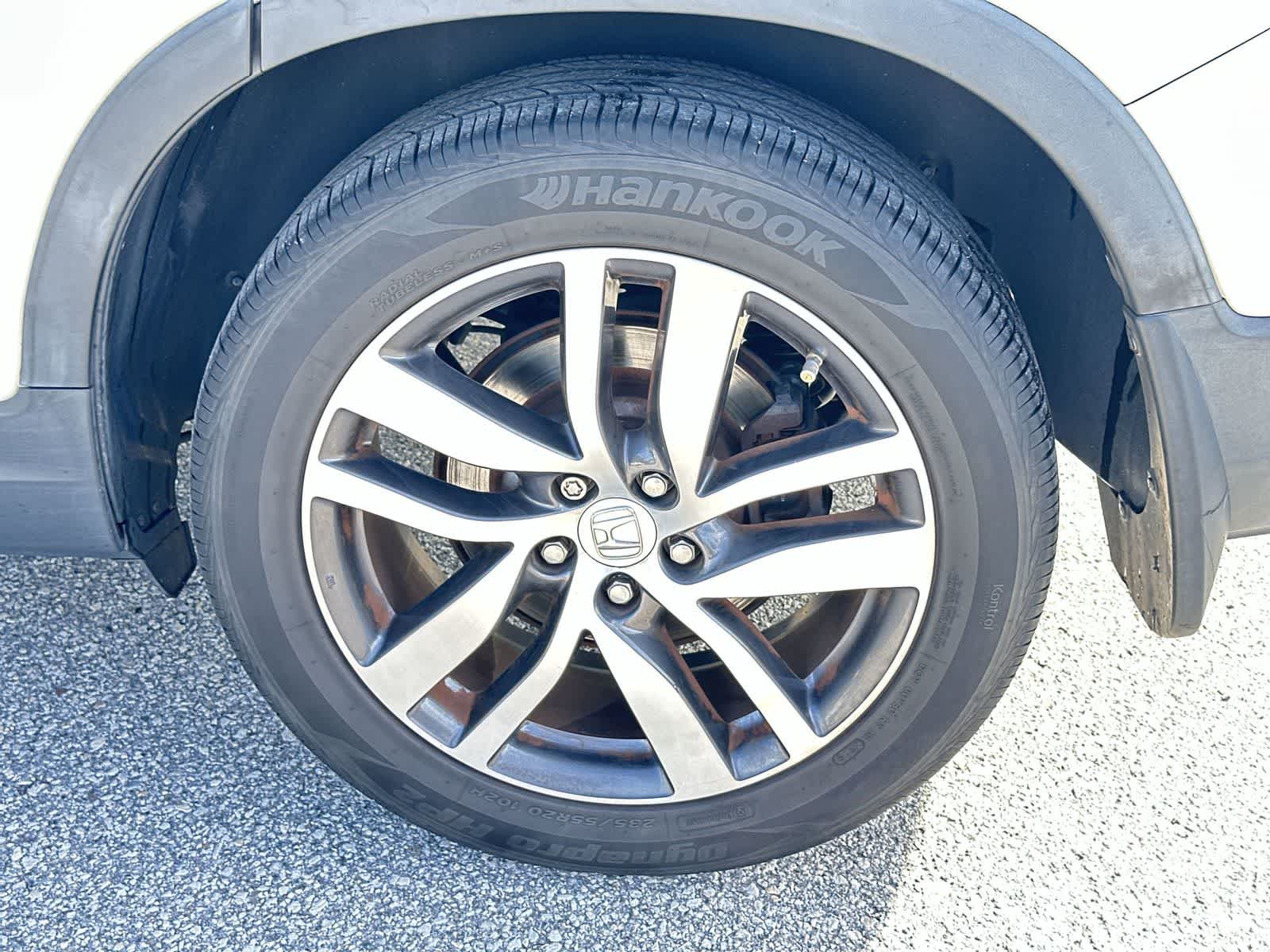 Thumbnail: 2017 Honda Pilot - 11