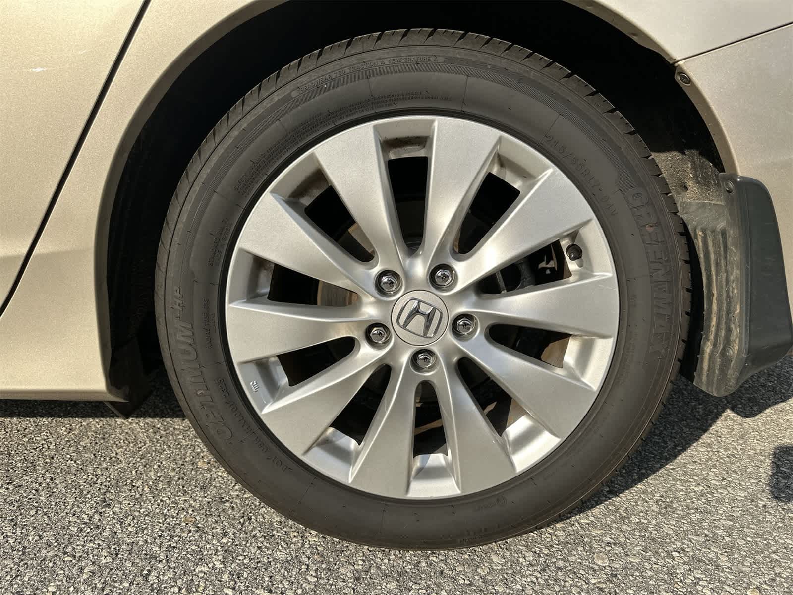 Thumbnail: 2015 Honda Accord - 12