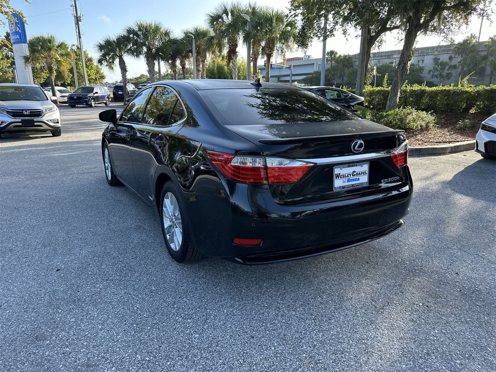 Thumbnail: 2014 Lexus ES - 4