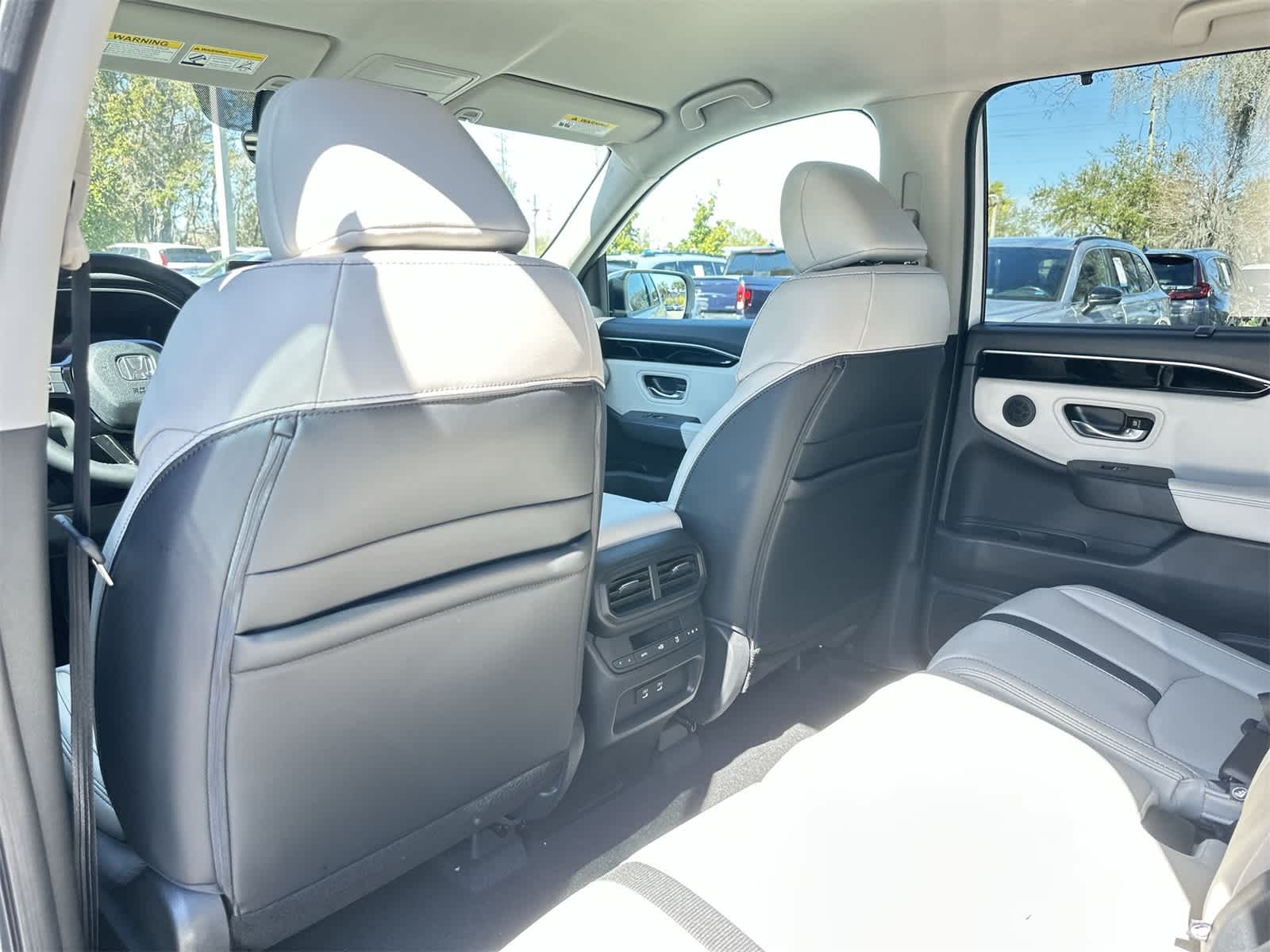 Thumbnail: 2026 Honda Pilot - 14