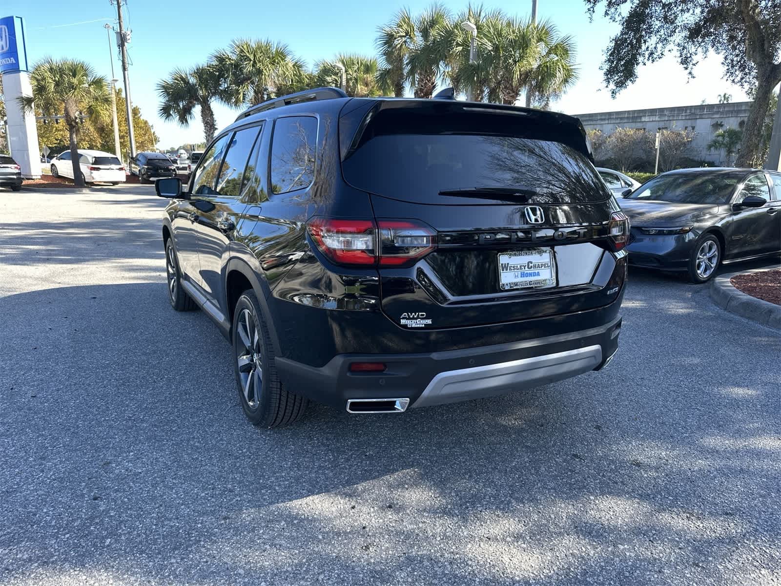 Thumbnail: 2025 Honda Pilot - 4