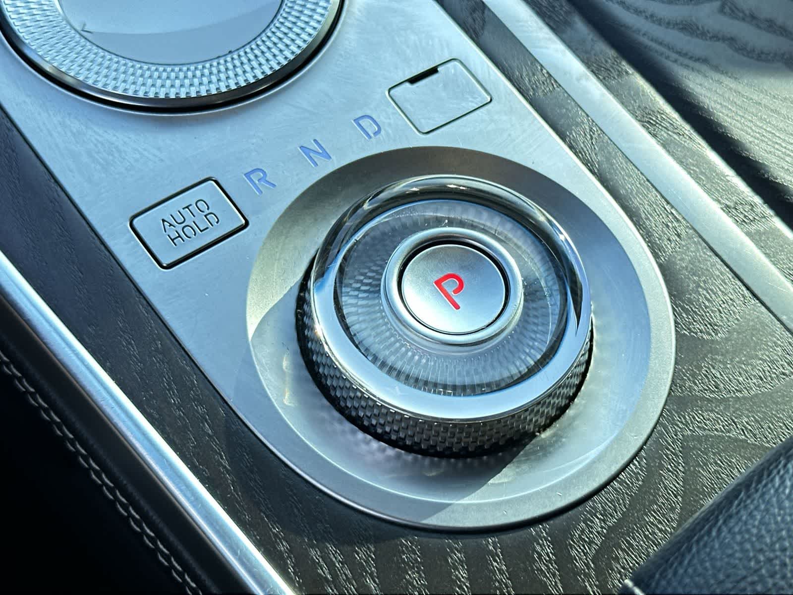 Thumbnail: 2021 Genesis GV80 - 21