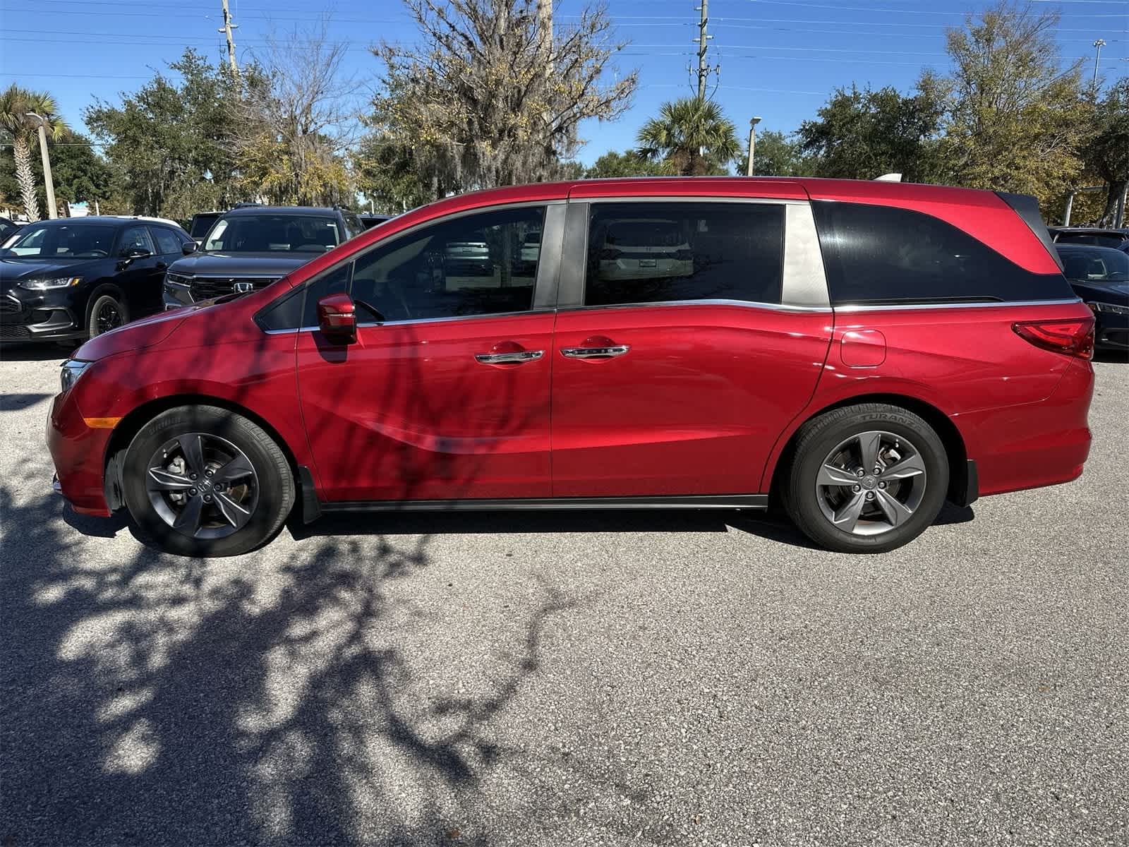 Thumbnail: 2023 Honda Odyssey - 11