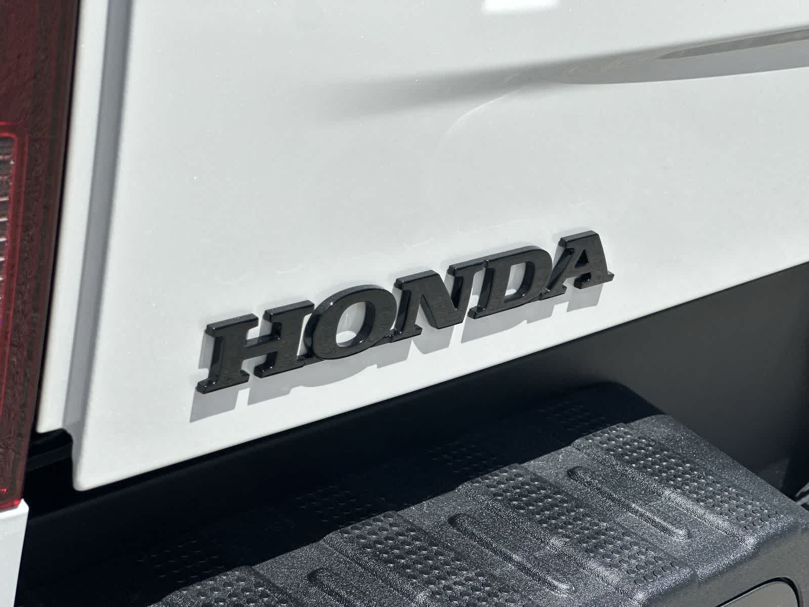 Thumbnail: 2026 Honda Ridgeline - 10