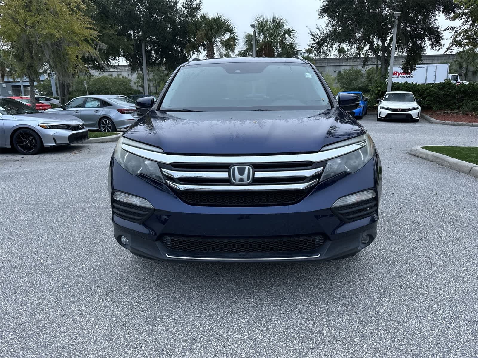 Thumbnail: 2016 Honda Pilot - 9
