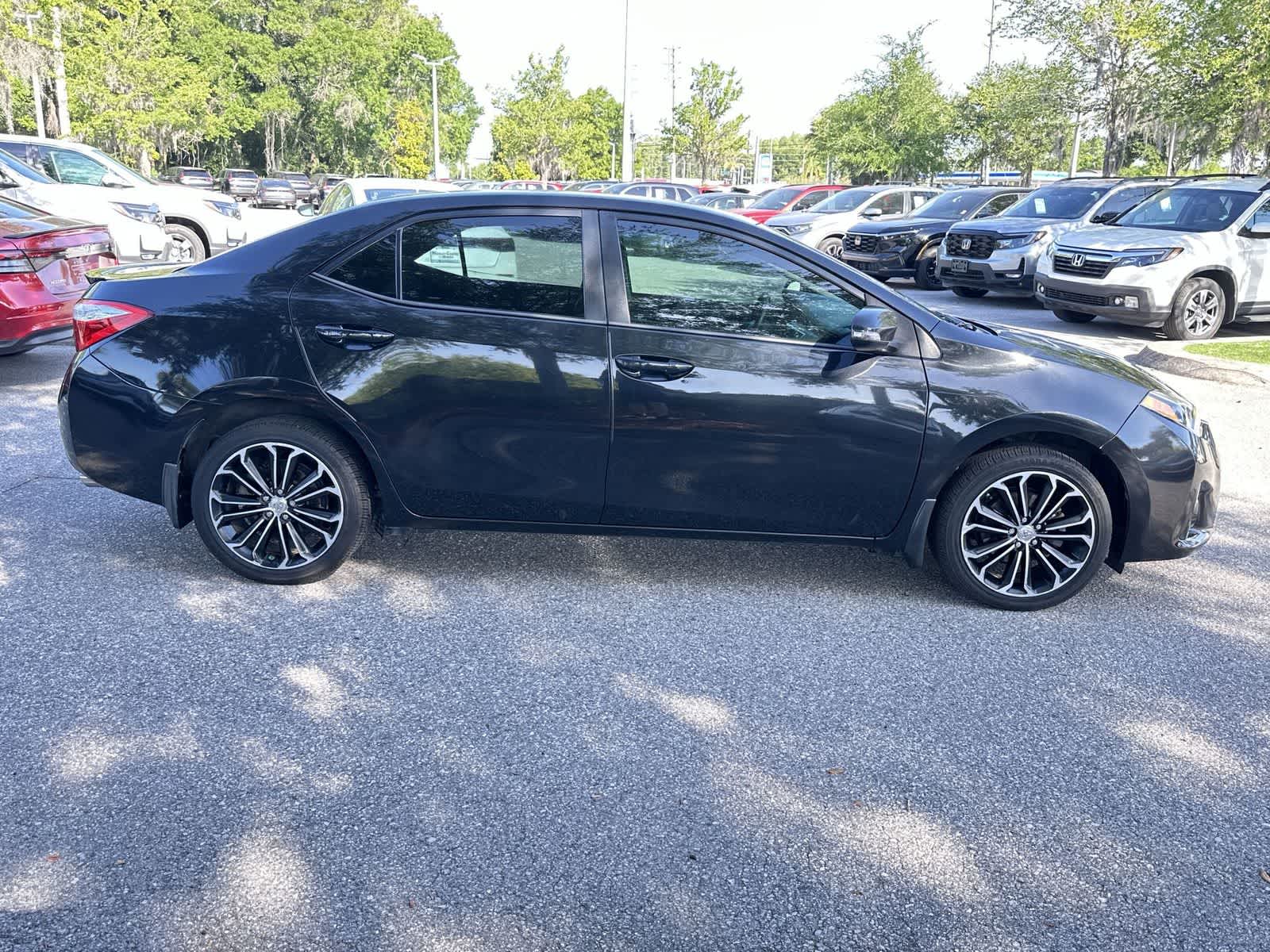 Thumbnail: 2016 Toyota Corolla - 7