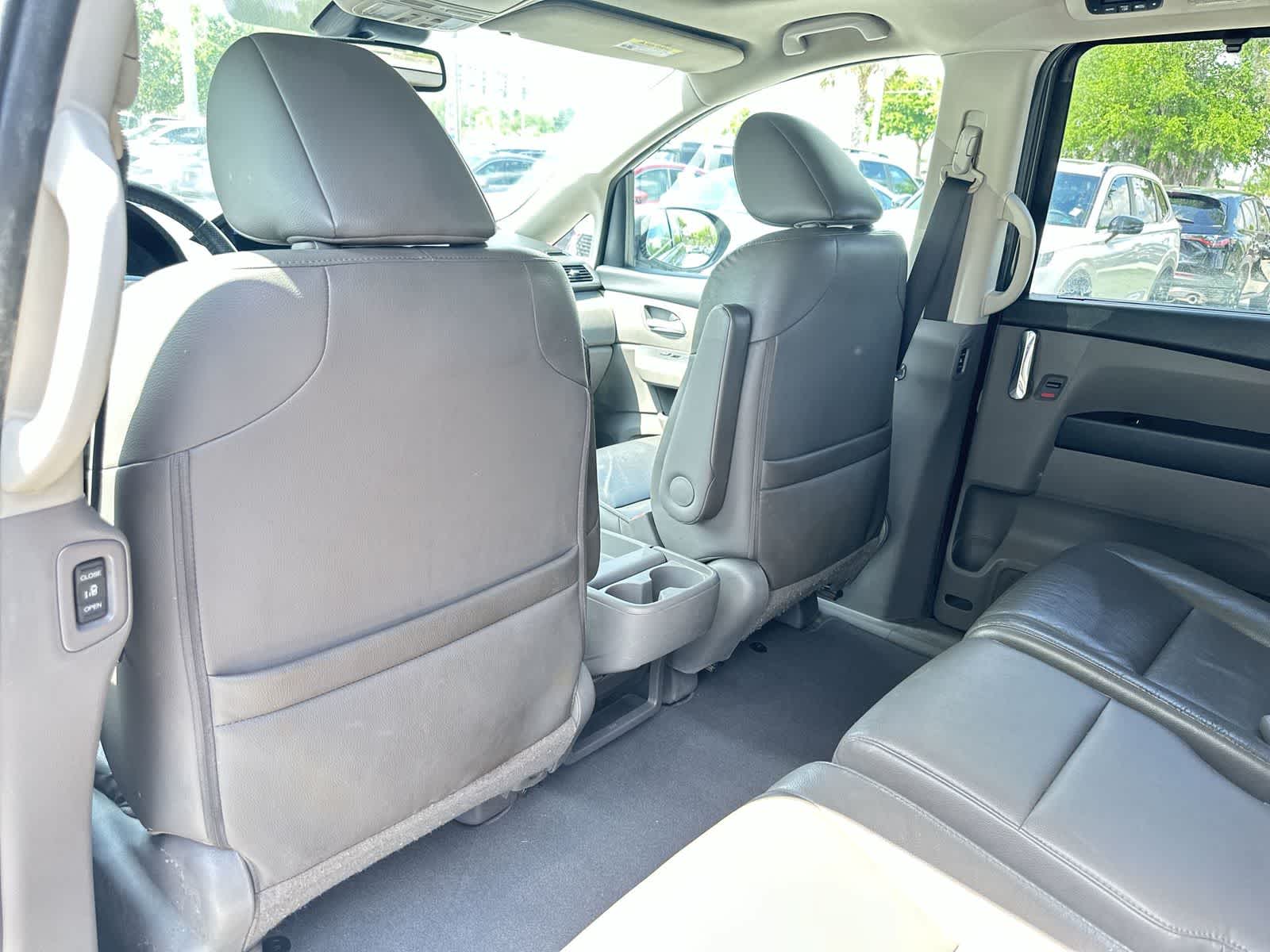 Thumbnail: 2016 Honda Odyssey - 14