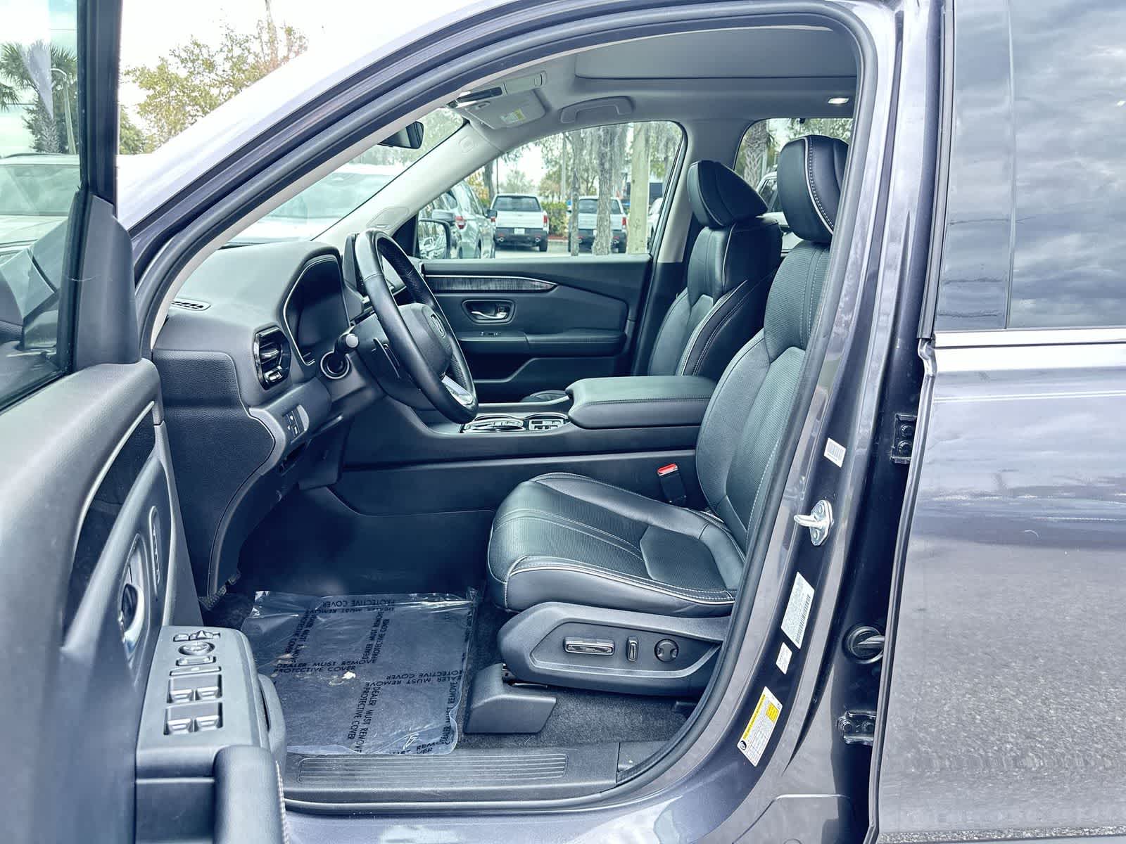 Thumbnail: 2023 Honda Pilot - 2