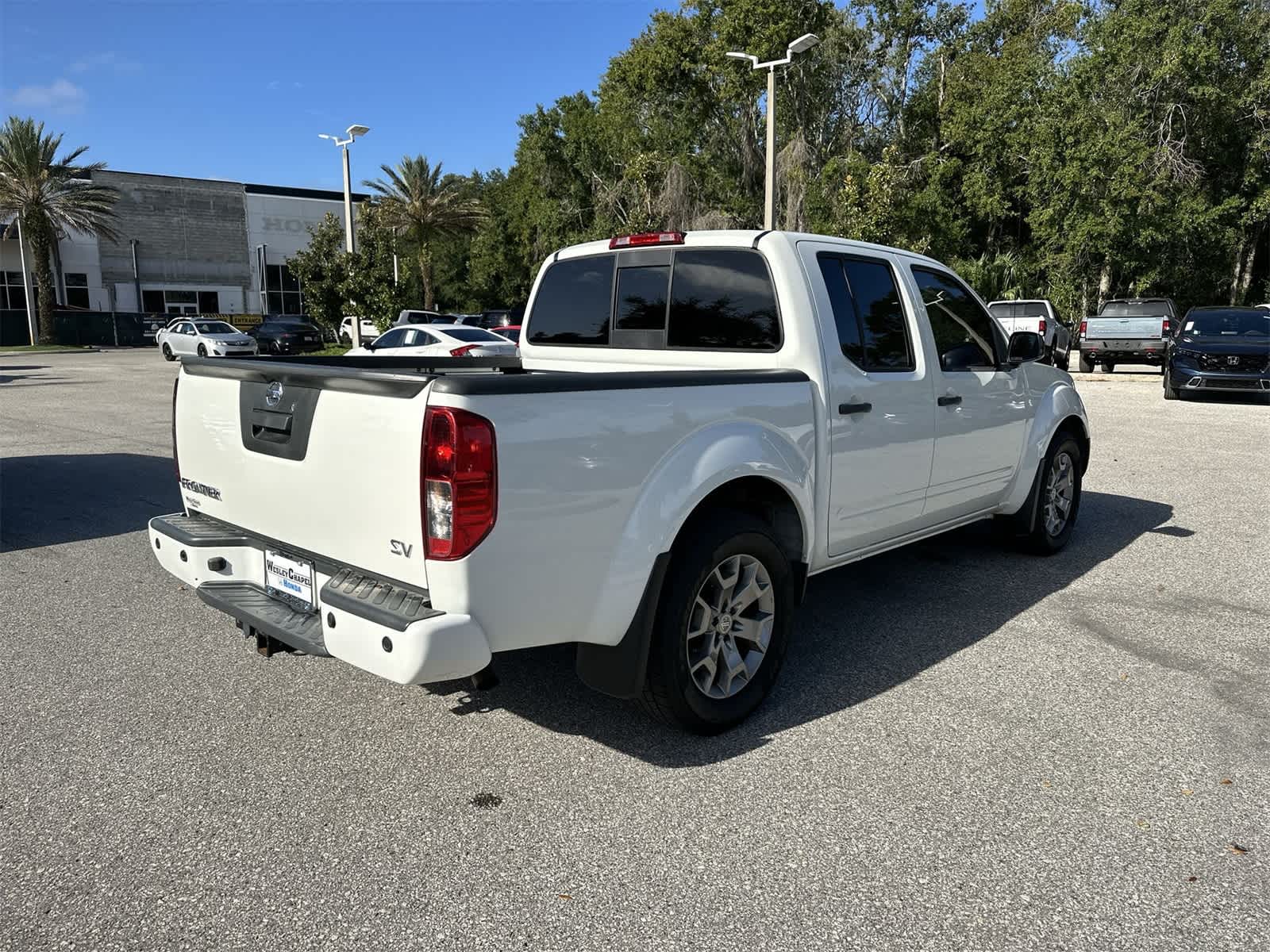 Thumbnail: 2021 Nissan Frontier - 6