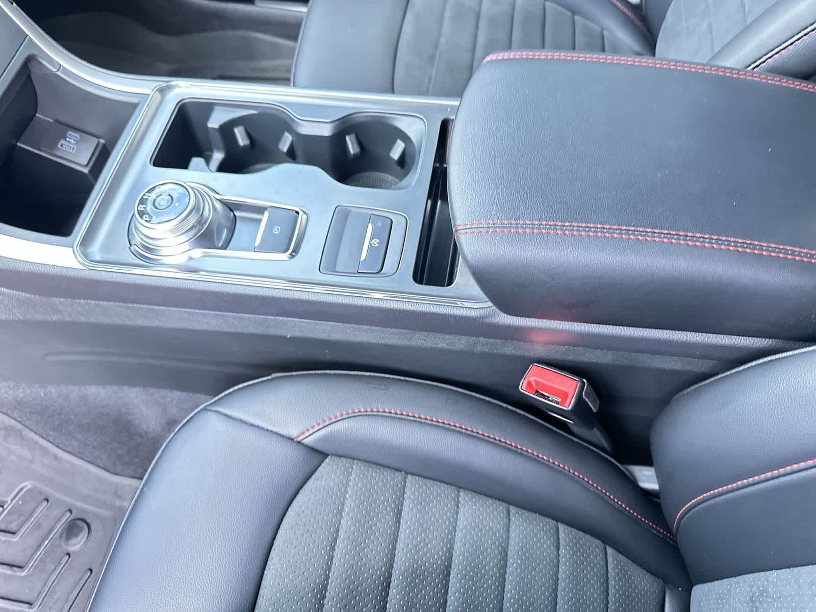 Thumbnail: 2024 Ford Edge - 19