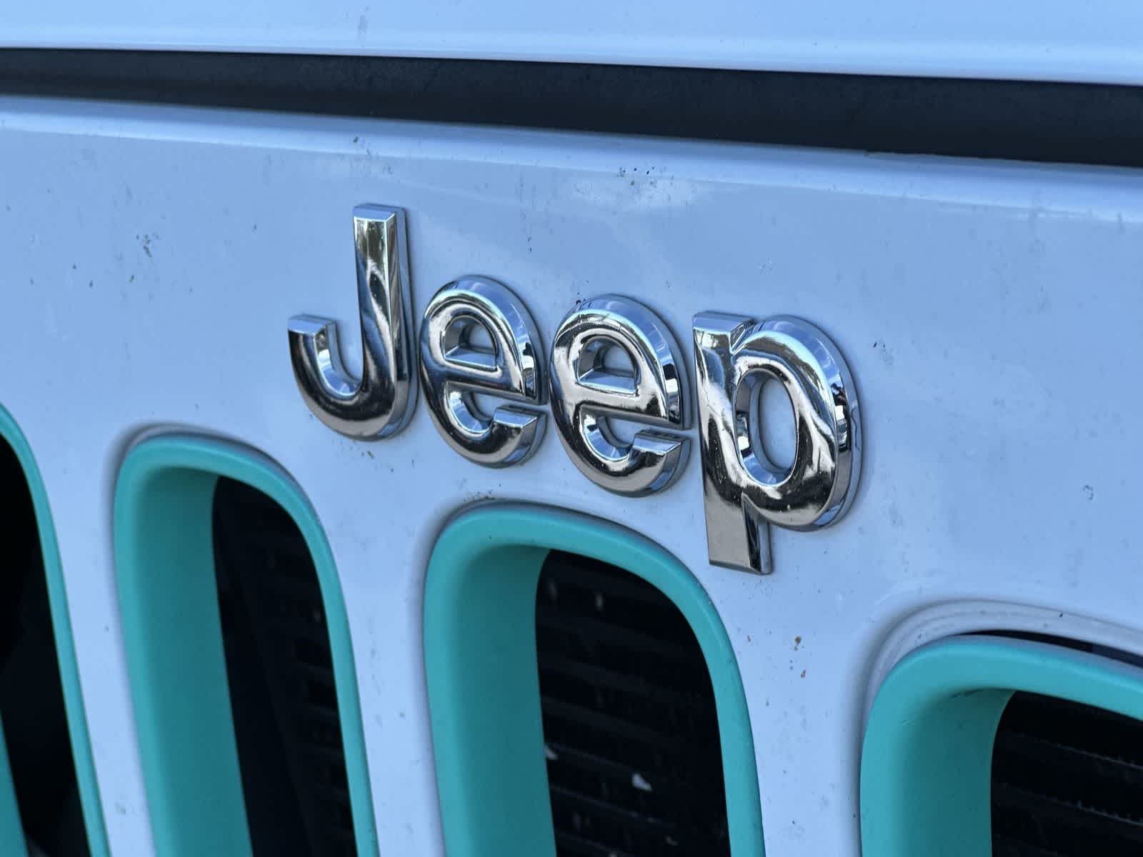 Thumbnail: 2017 Jeep Wrangler - 10