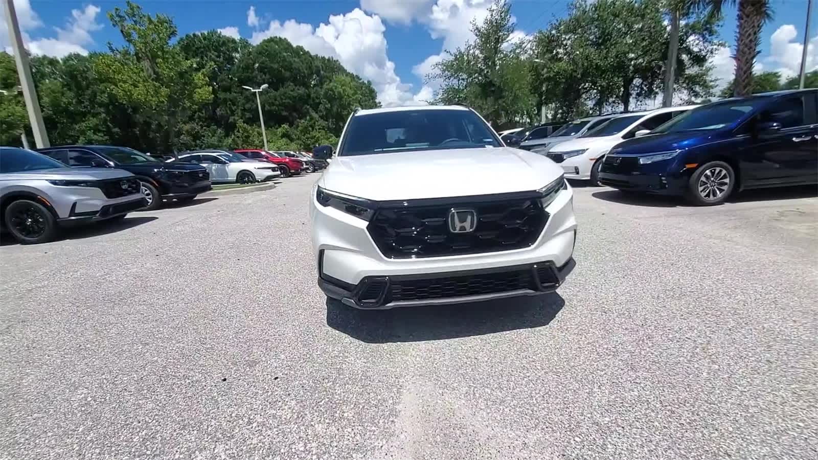 Thumbnail: 2023 Honda CR-V - 3