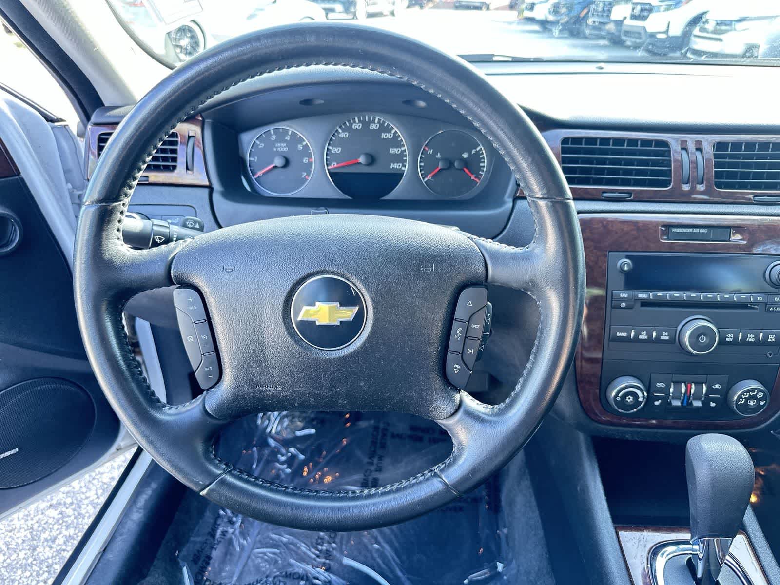 Thumbnail: 2011 Chevrolet Impala - 18
