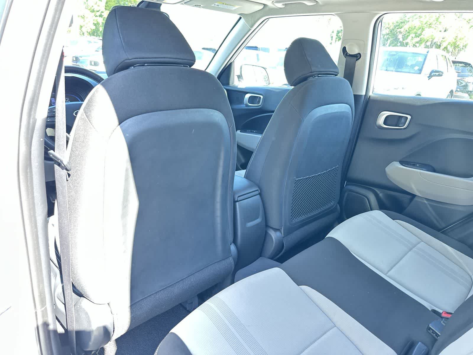 Thumbnail: 2023 Hyundai Venue - 14