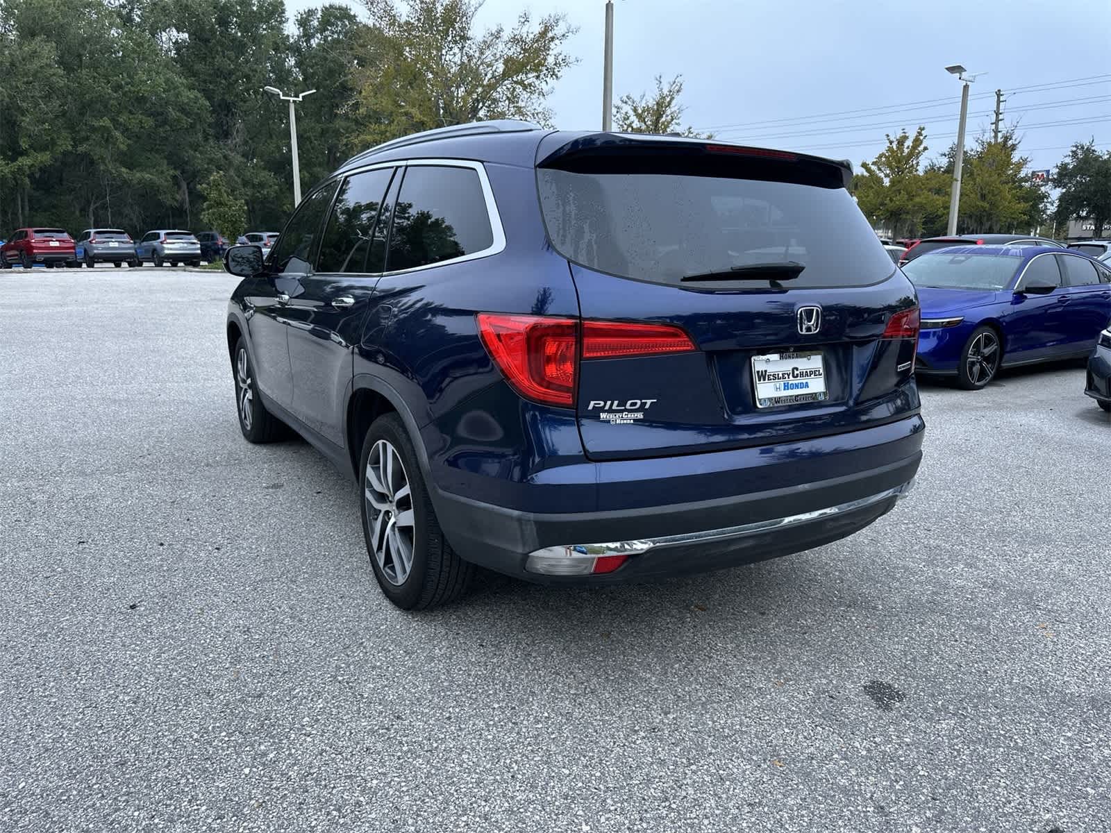 Thumbnail: 2016 Honda Pilot - 4