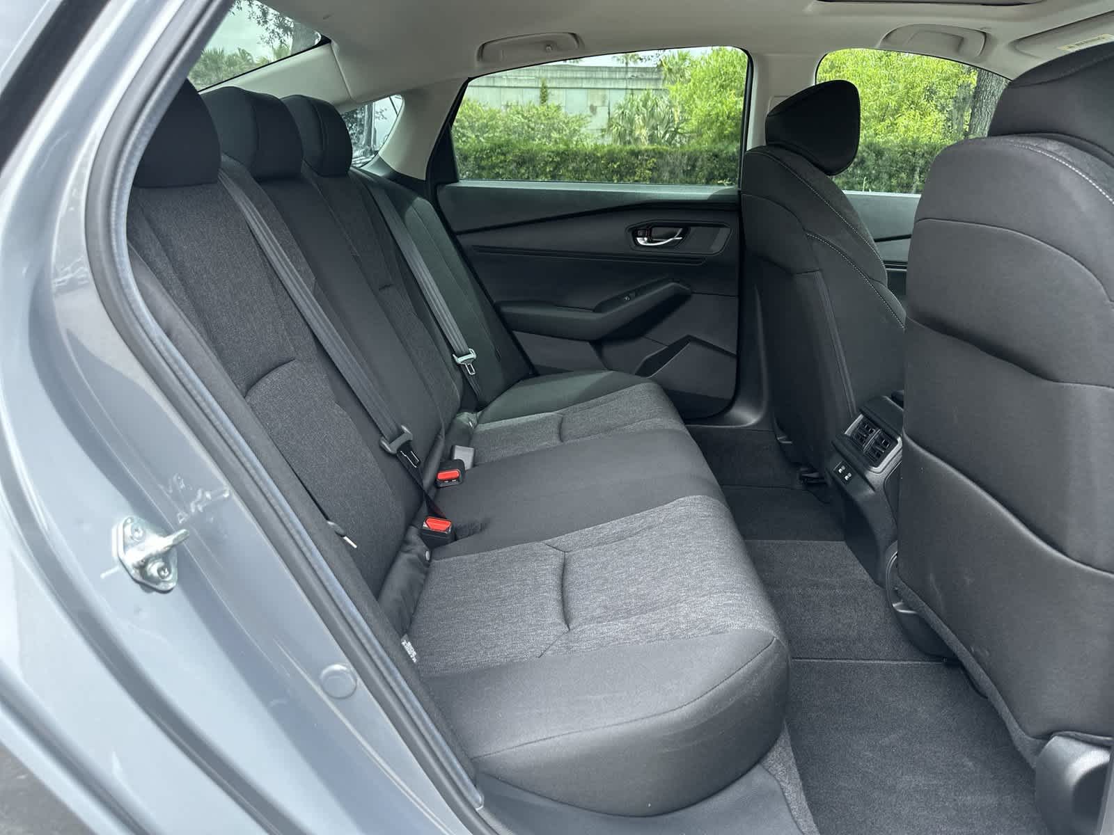 2025 Honda Accord SE - Photo 15