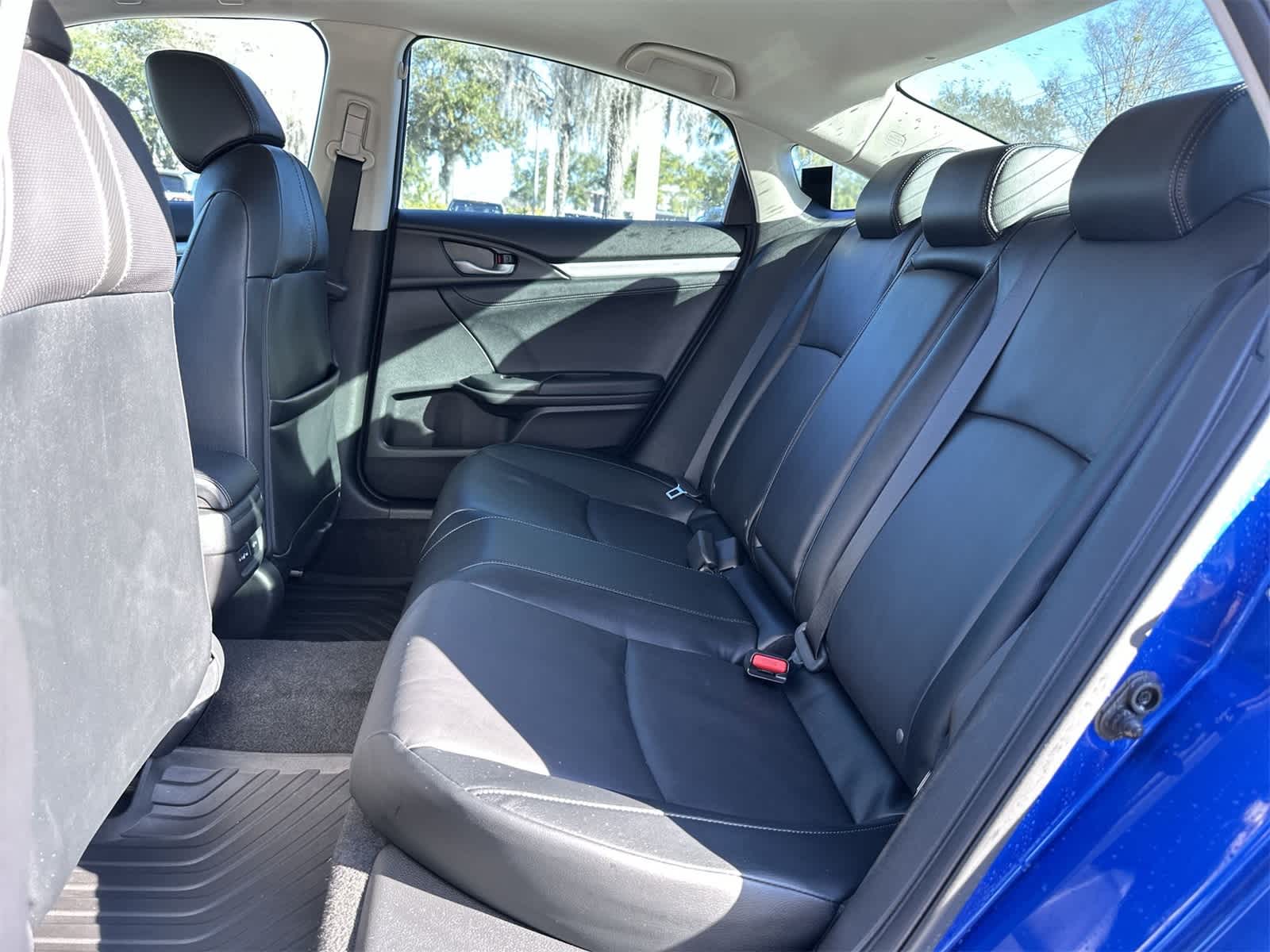 Thumbnail: 2018 Honda Civic - 15