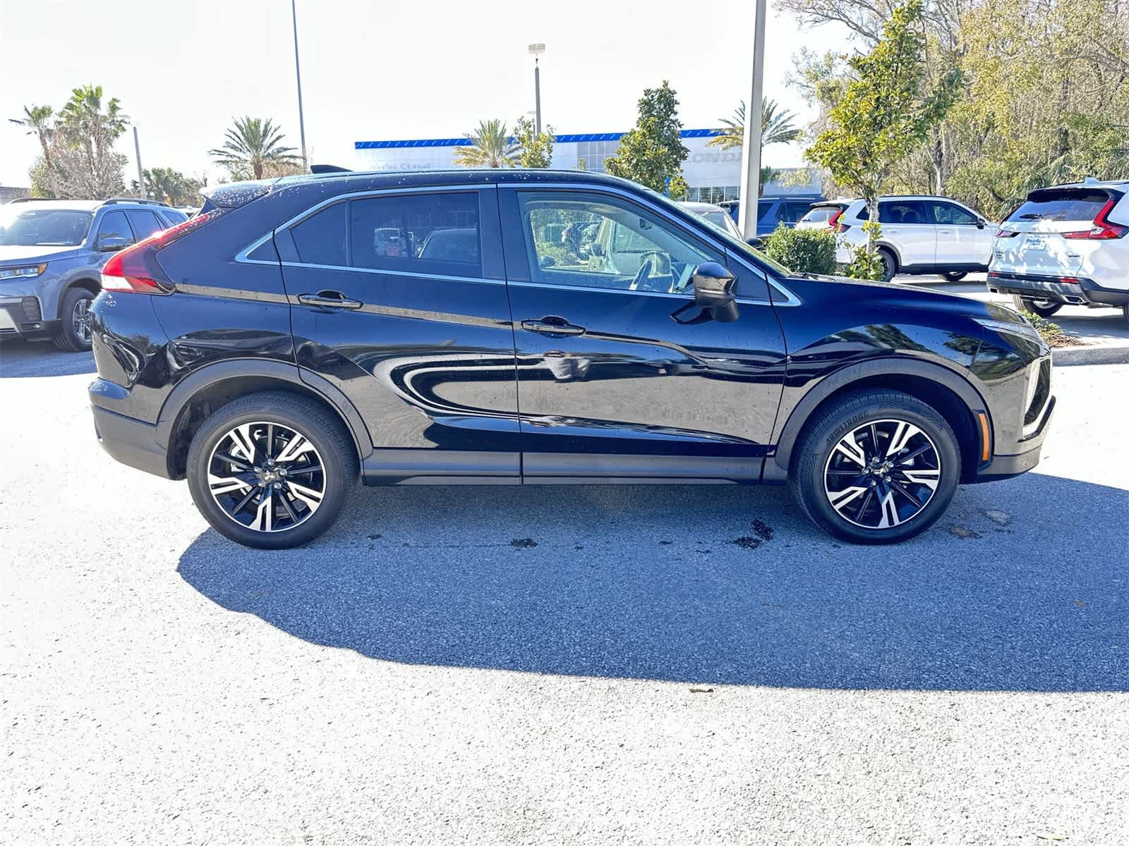 Thumbnail: 2025 Mitsubishi Eclipse Cross - 7