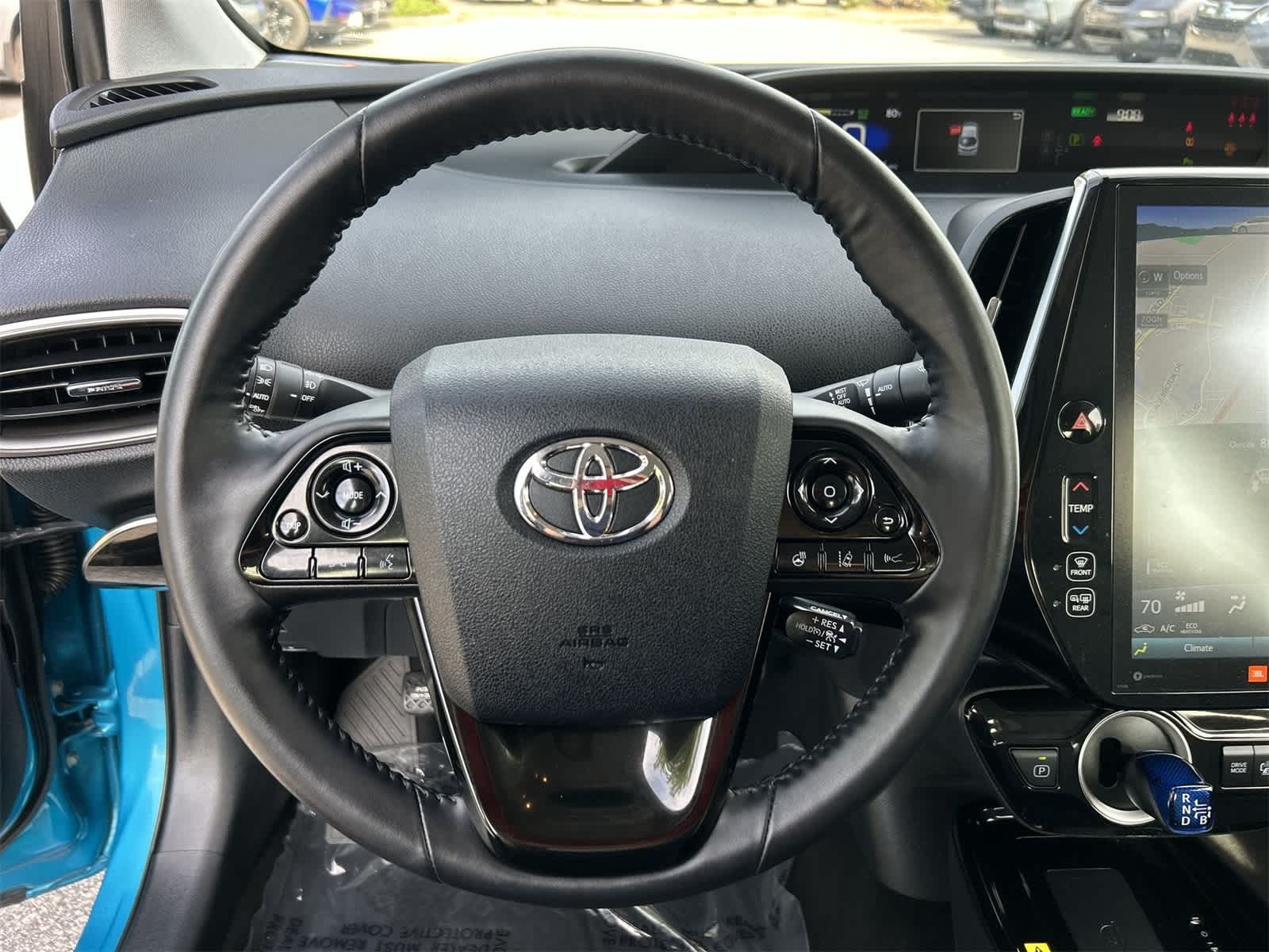 Thumbnail: 2022 Toyota Prius Prime - 18