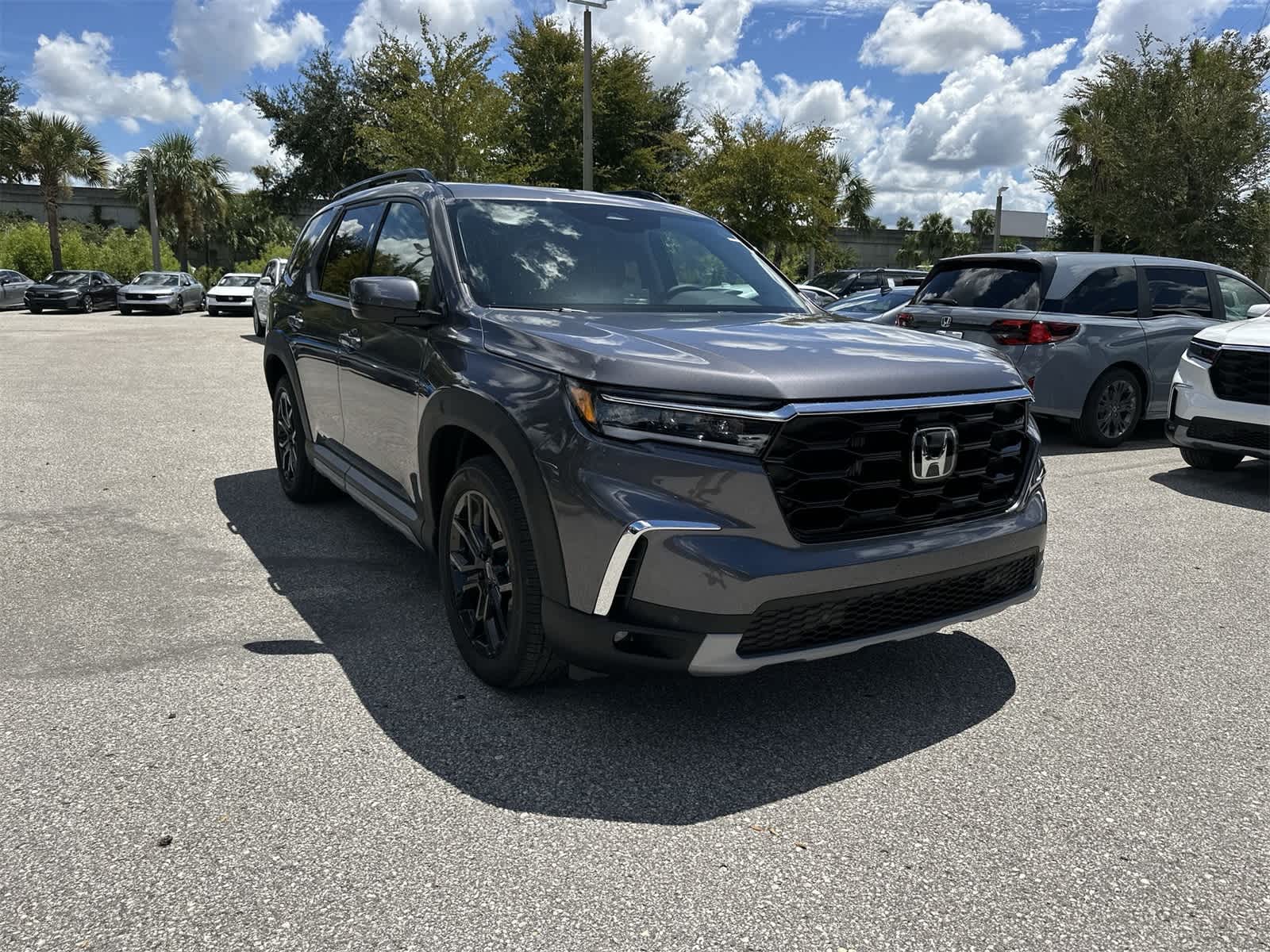 Thumbnail: 2025 Honda Pilot - 8