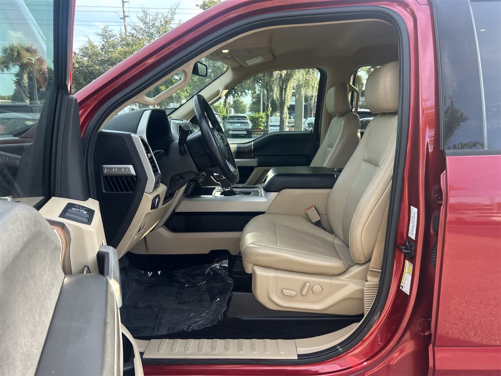 Thumbnail: 2017 Ford F-150 - 2
