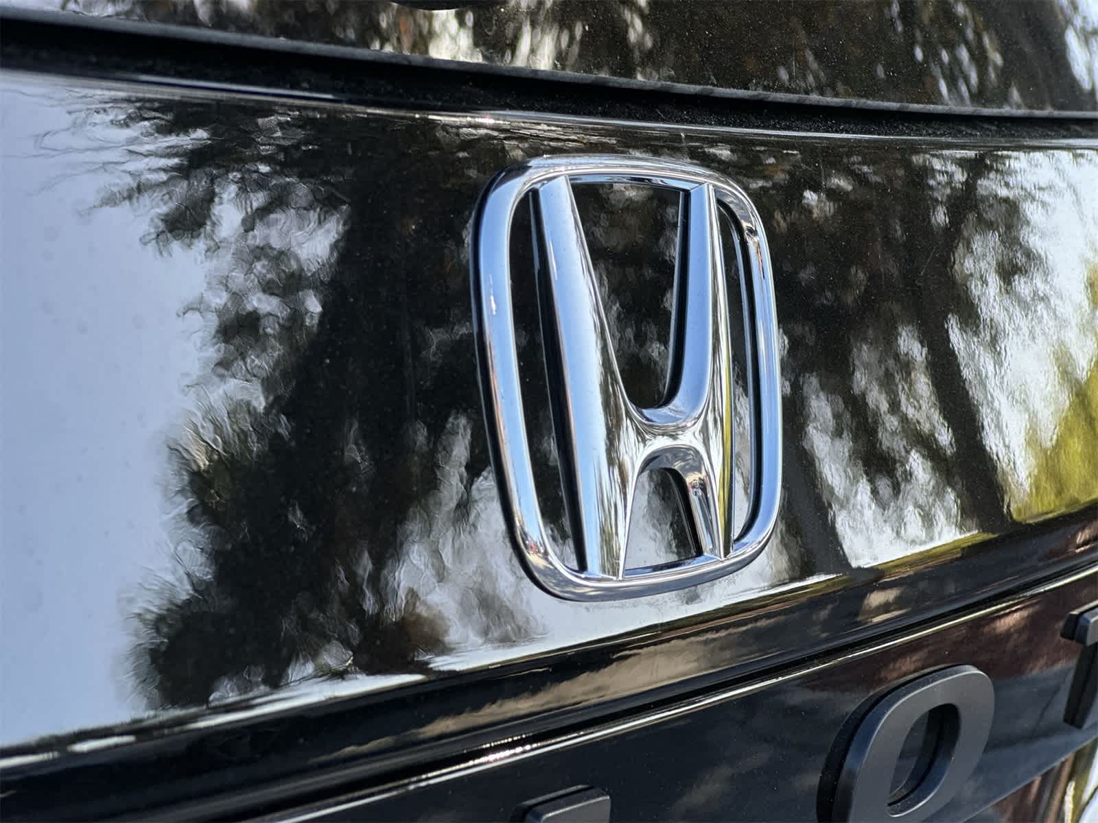 Thumbnail: 2025 Honda Pilot - 10