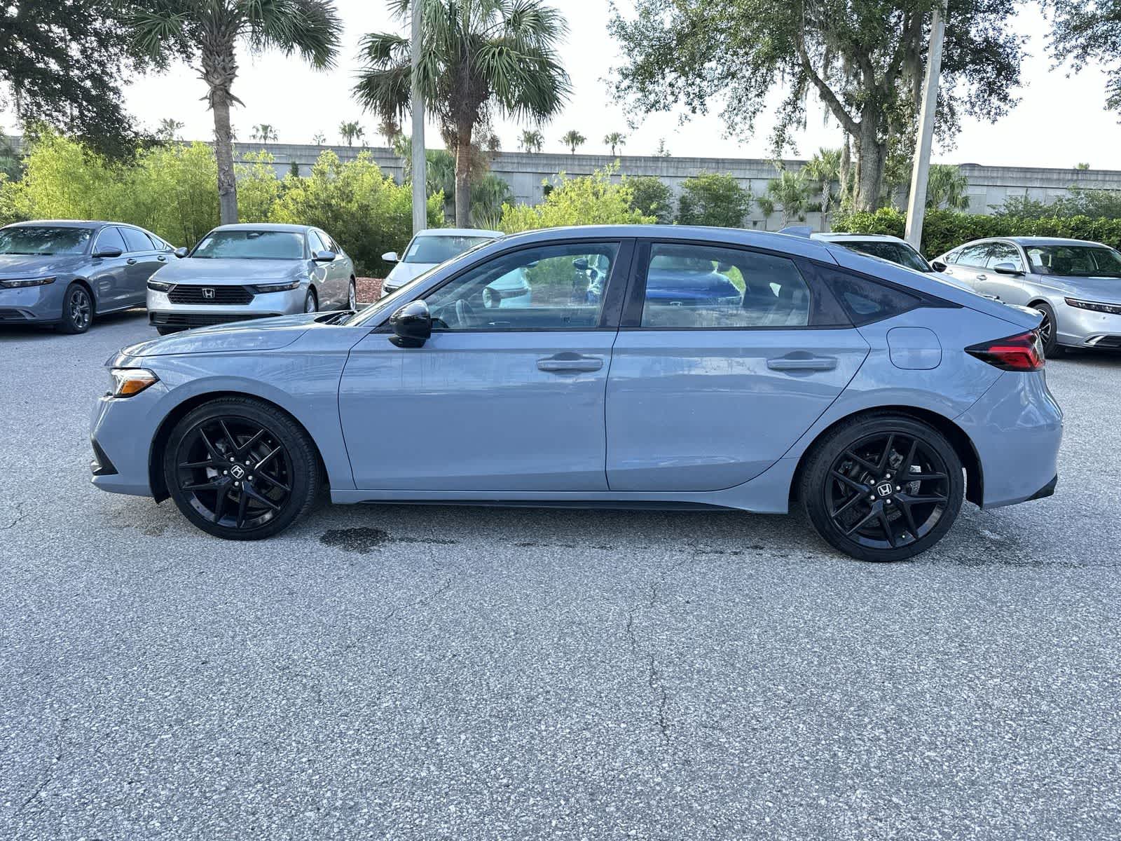 Thumbnail: 2024 Honda Civic - 3