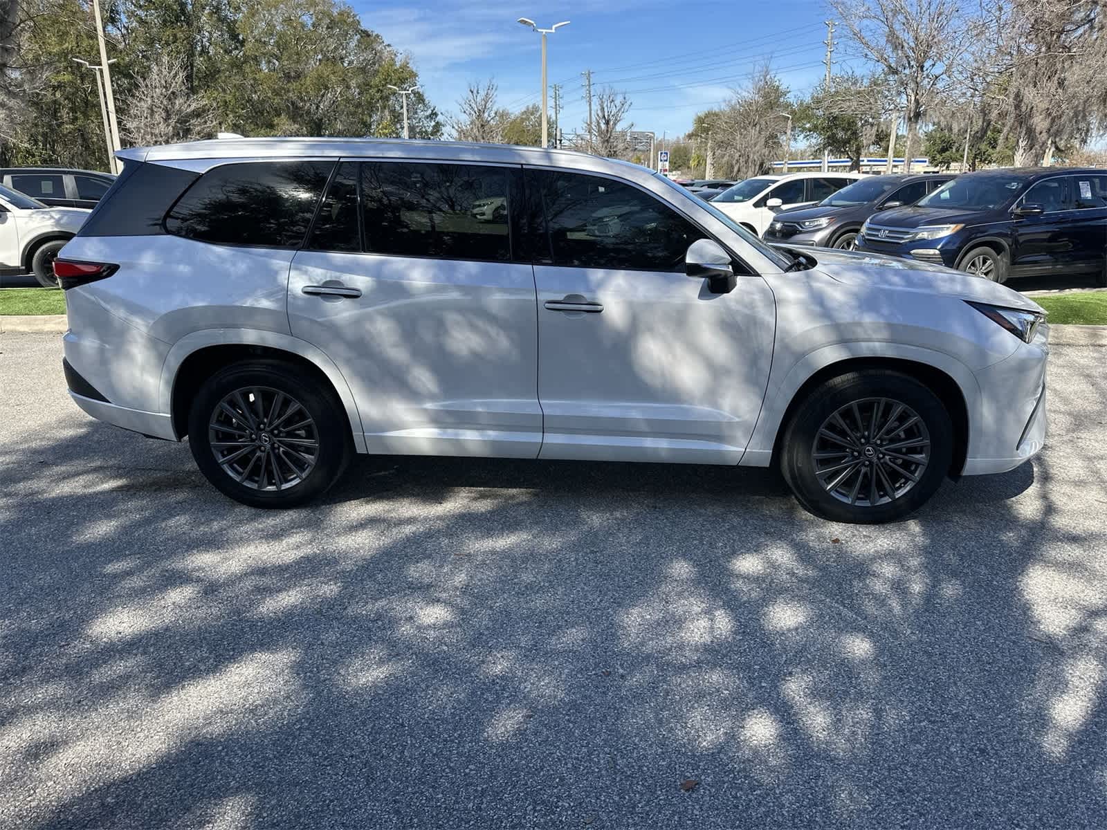 Thumbnail: 2024 Lexus TX - 7