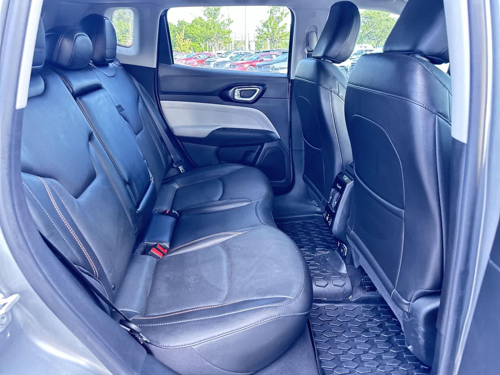 Thumbnail: 2022 Jeep Compass - 16