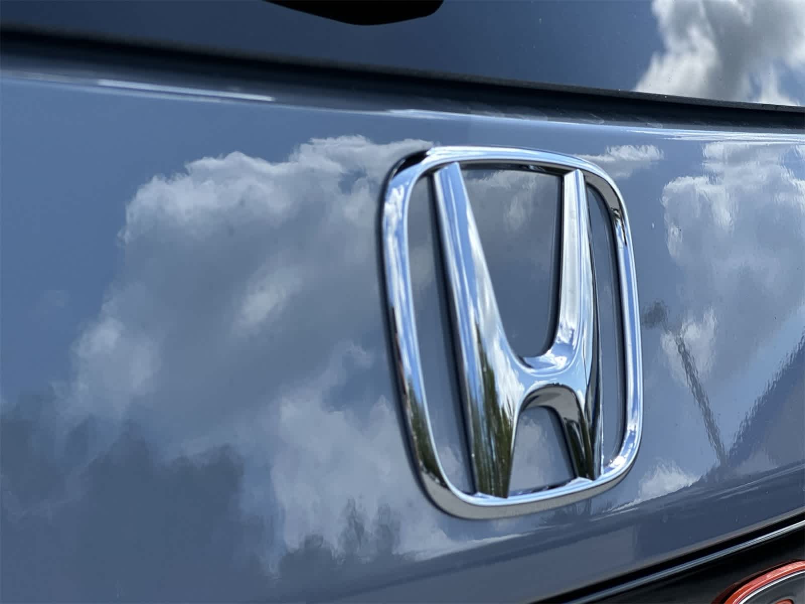 Thumbnail: 2026 Honda Pilot - 10