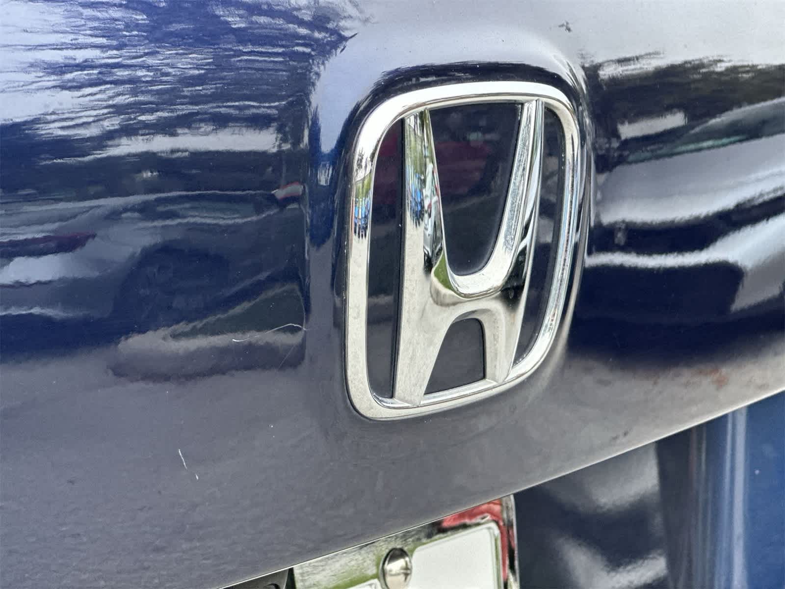 Thumbnail: 2016 Honda Pilot - 10