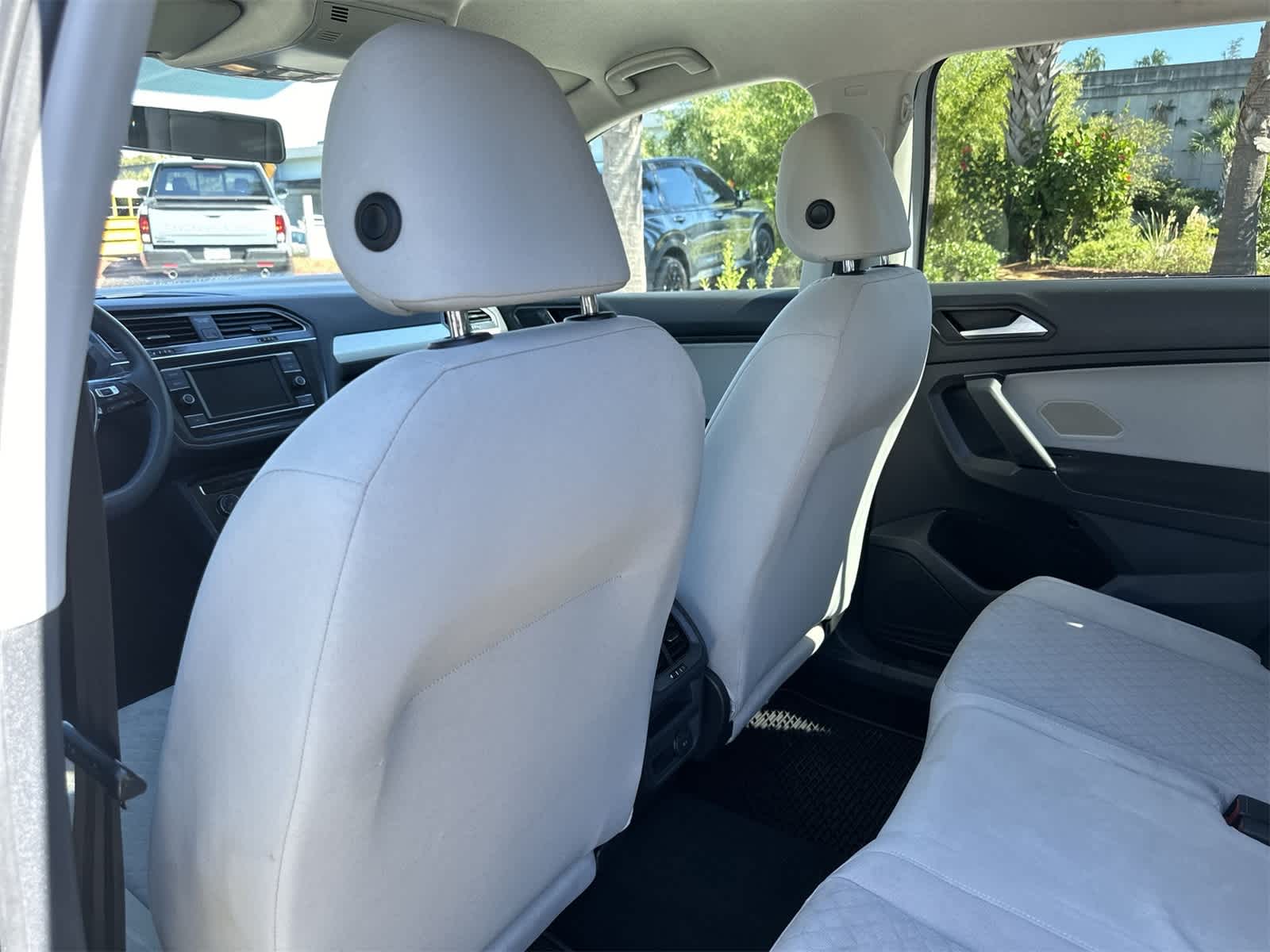 Thumbnail: 2019 Volkswagen Tiguan - 14