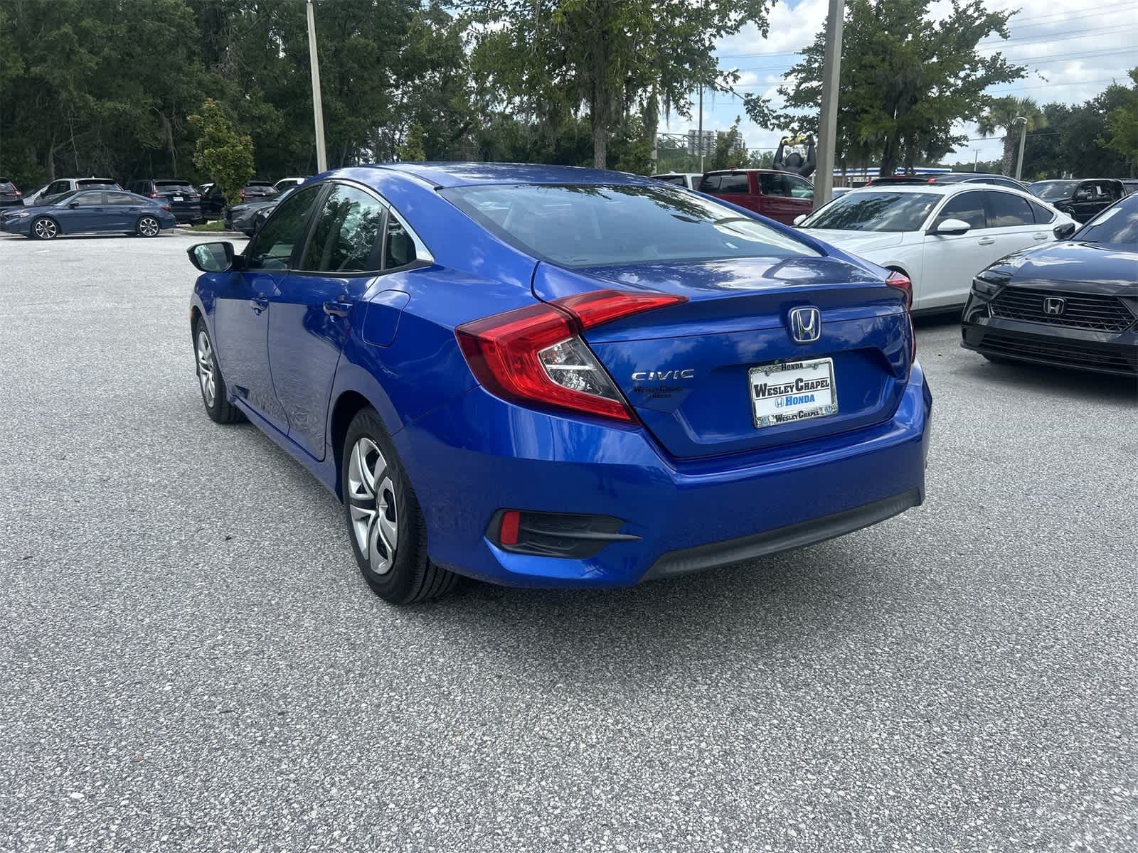 Thumbnail: 2017 Honda Civic - 4