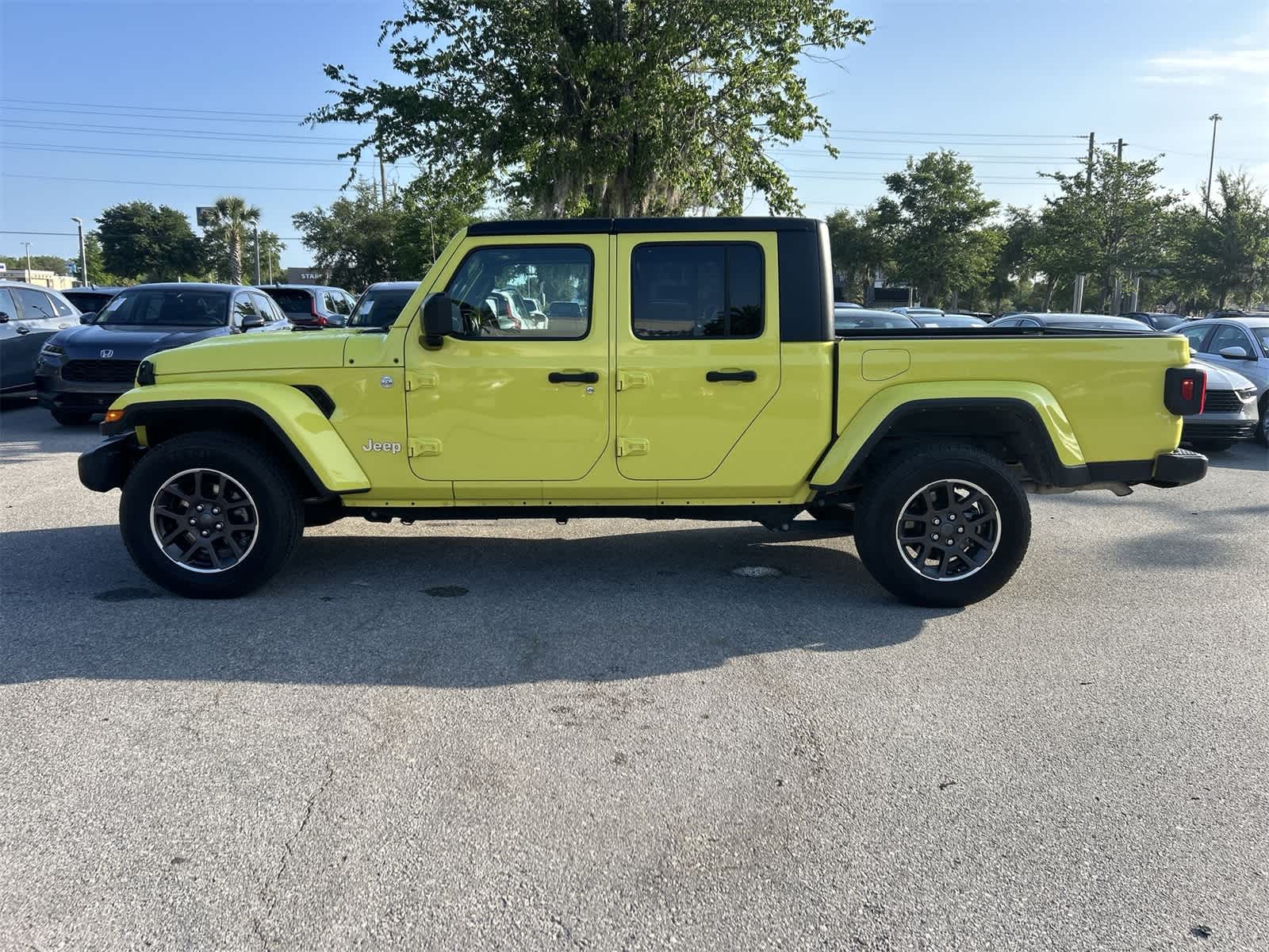 2023 Jeep Gladiator Overland 3