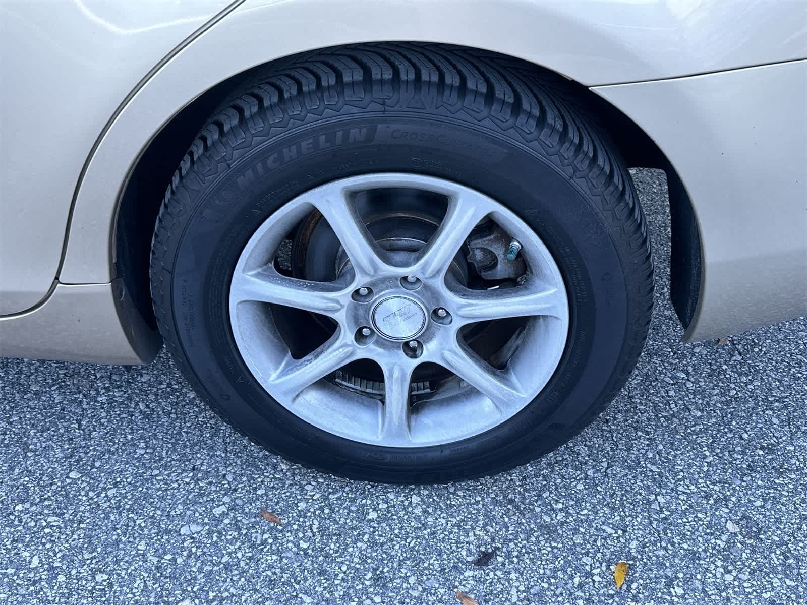 Thumbnail: 2010 Toyota Camry - 12